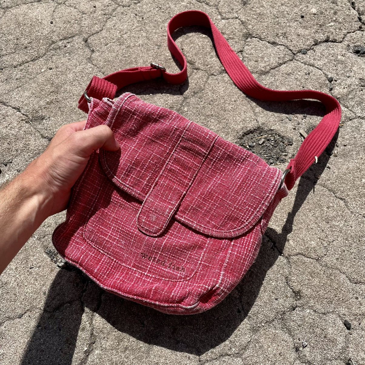 Vintage Vintage 90s Y2K Pink Shoulder Bag Japanese Streetwear OS Size ONE SIZE - 3 Thumbnail