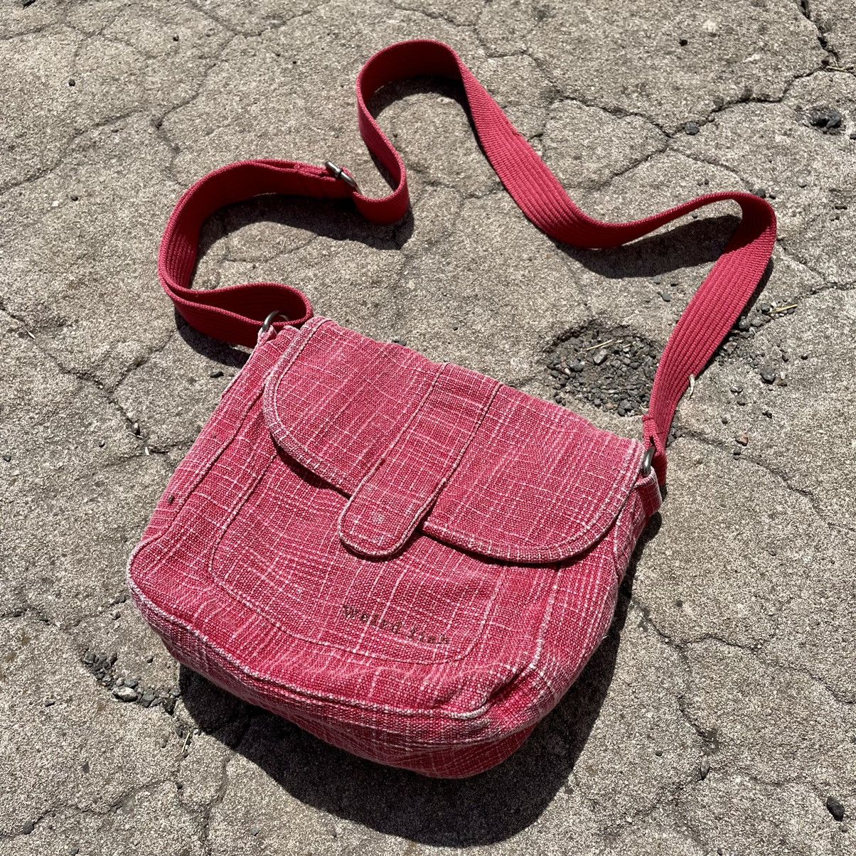 Vintage Vintage 90s Y2K Pink Shoulder Bag Japanese Streetwear OS Size ONE SIZE - 2 Thumbnail