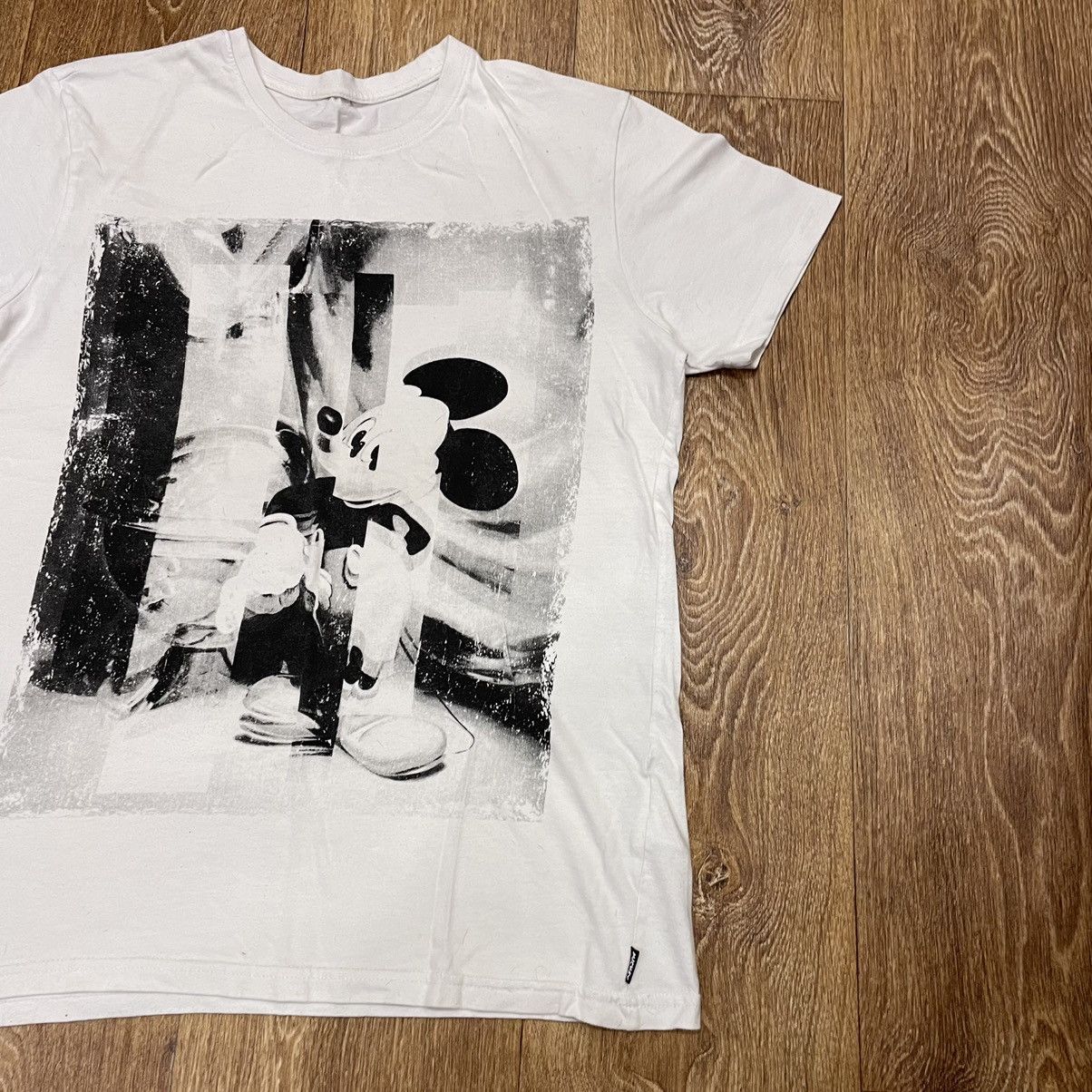 Vintage Vintage Y2K Mickey Mouse Disney Tee Streetwear Movie Size US S / EU 44-46 / 1 - 2 Thumbnail