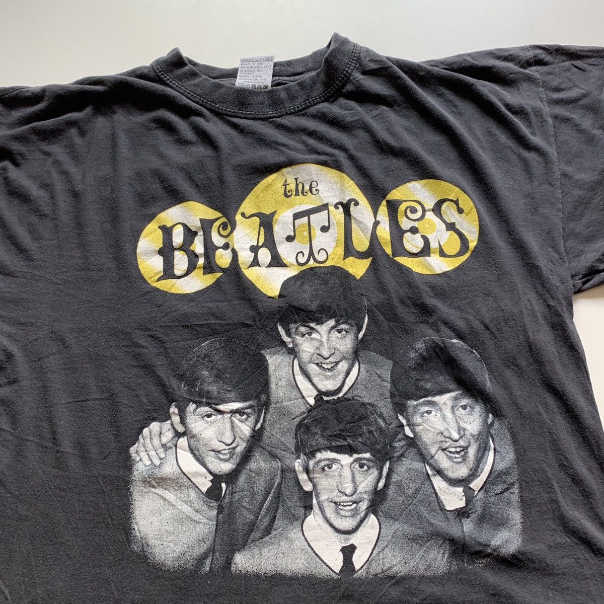 Band Tees Vintage 90s The Beatles Graphic Bootleg Band T Shirt Rare Size US L / EU 52-54 / 3 - 2 Thumbnail