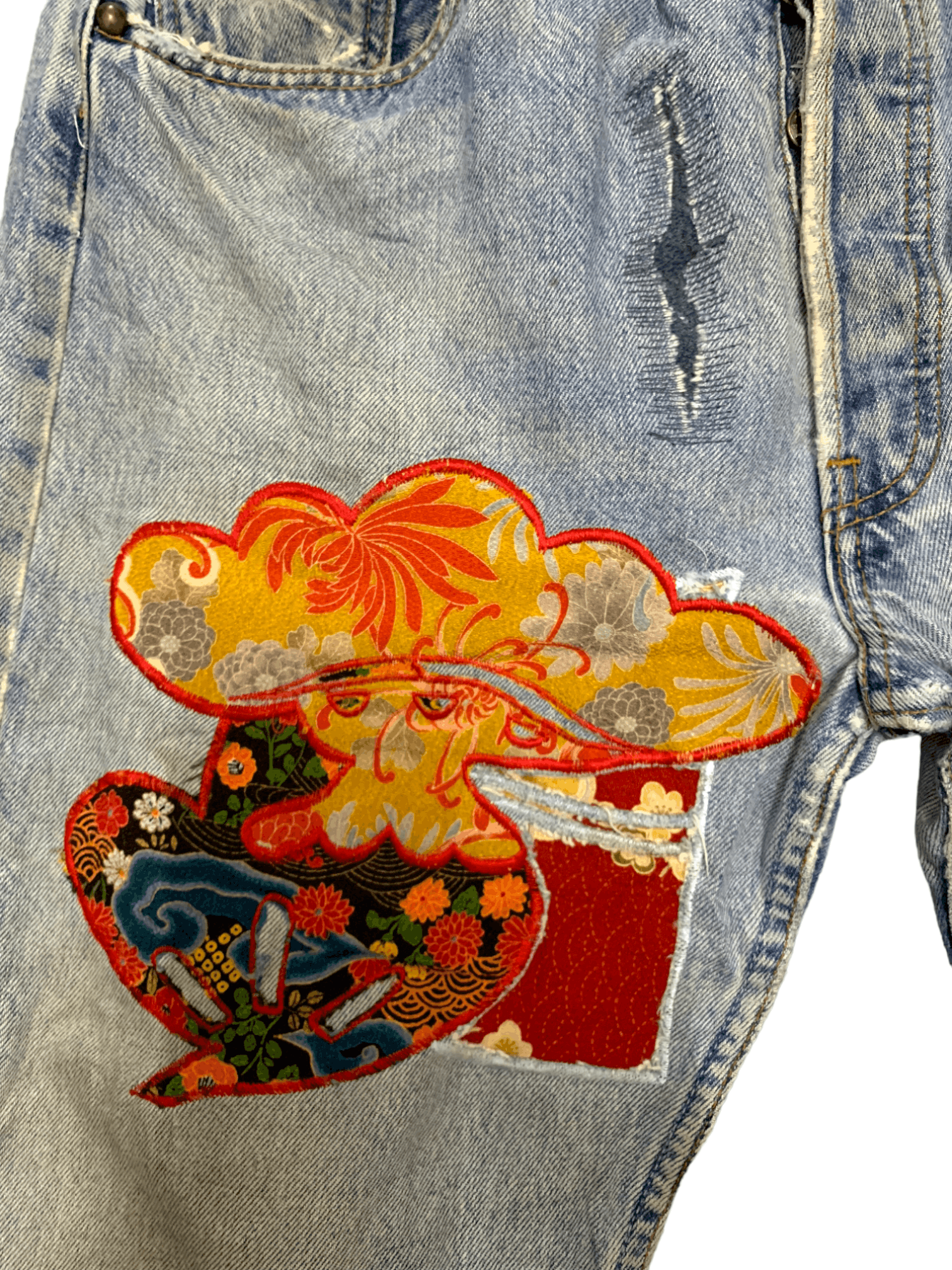 Japanese Brand Vintage Japanese Brand Embellish Distressed Loose Jeans Size US 32 / EU 48 - 5 Thumbnail
