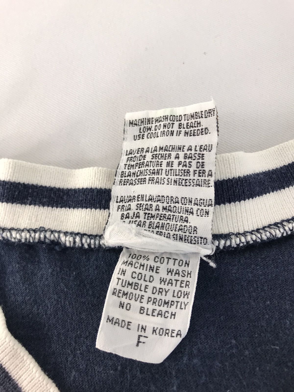 Adidas × Vintage 90s Adidas V Neck Tee Modern Classic Sportswear K2165j Size US L / EU 52-54 / 3 - 4 Thumbnail