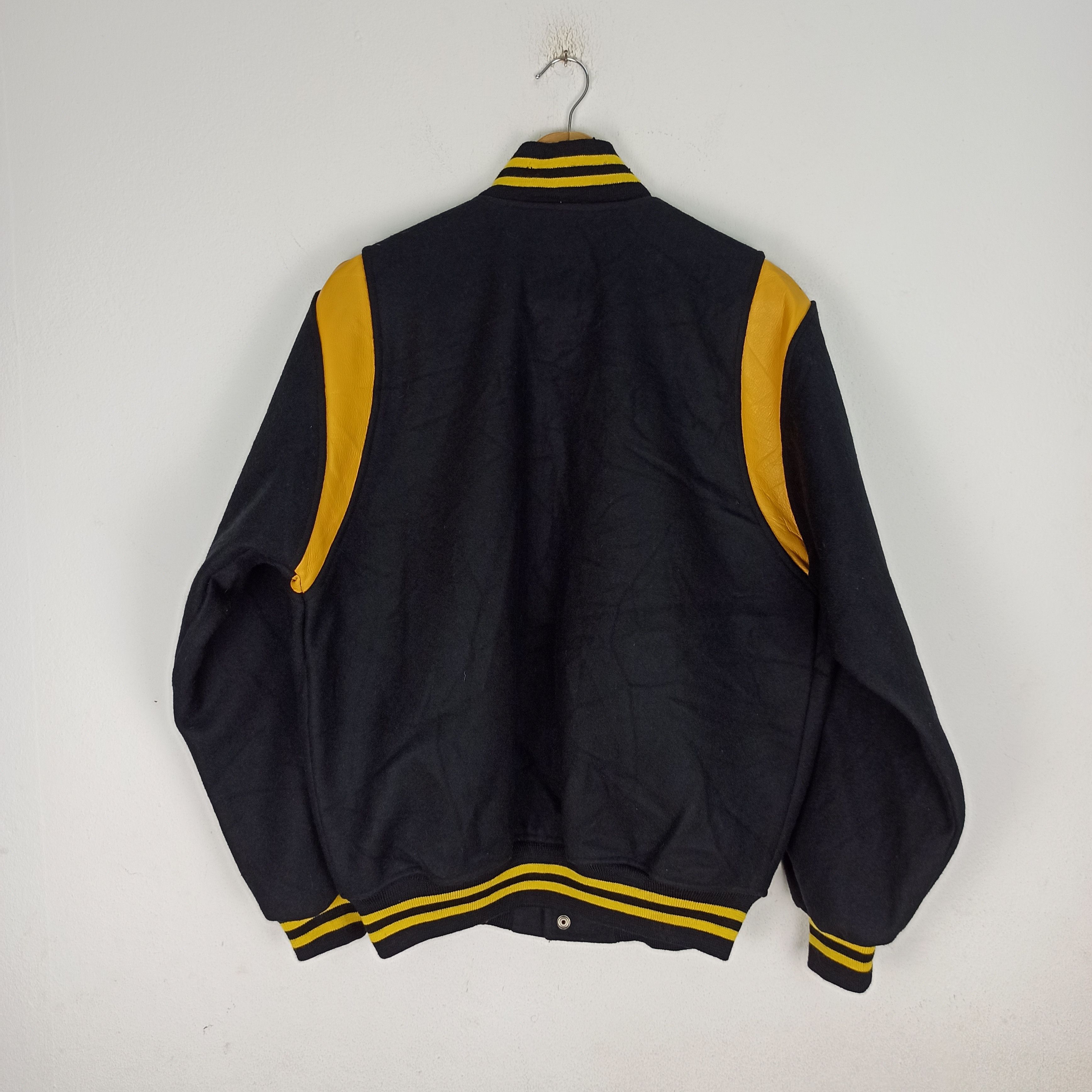 Japanese Brand Vintage Varsity Jacket Leather Rugby club Japanese Brand Size US M / EU 48-50 / 2 - 12 Thumbnail
