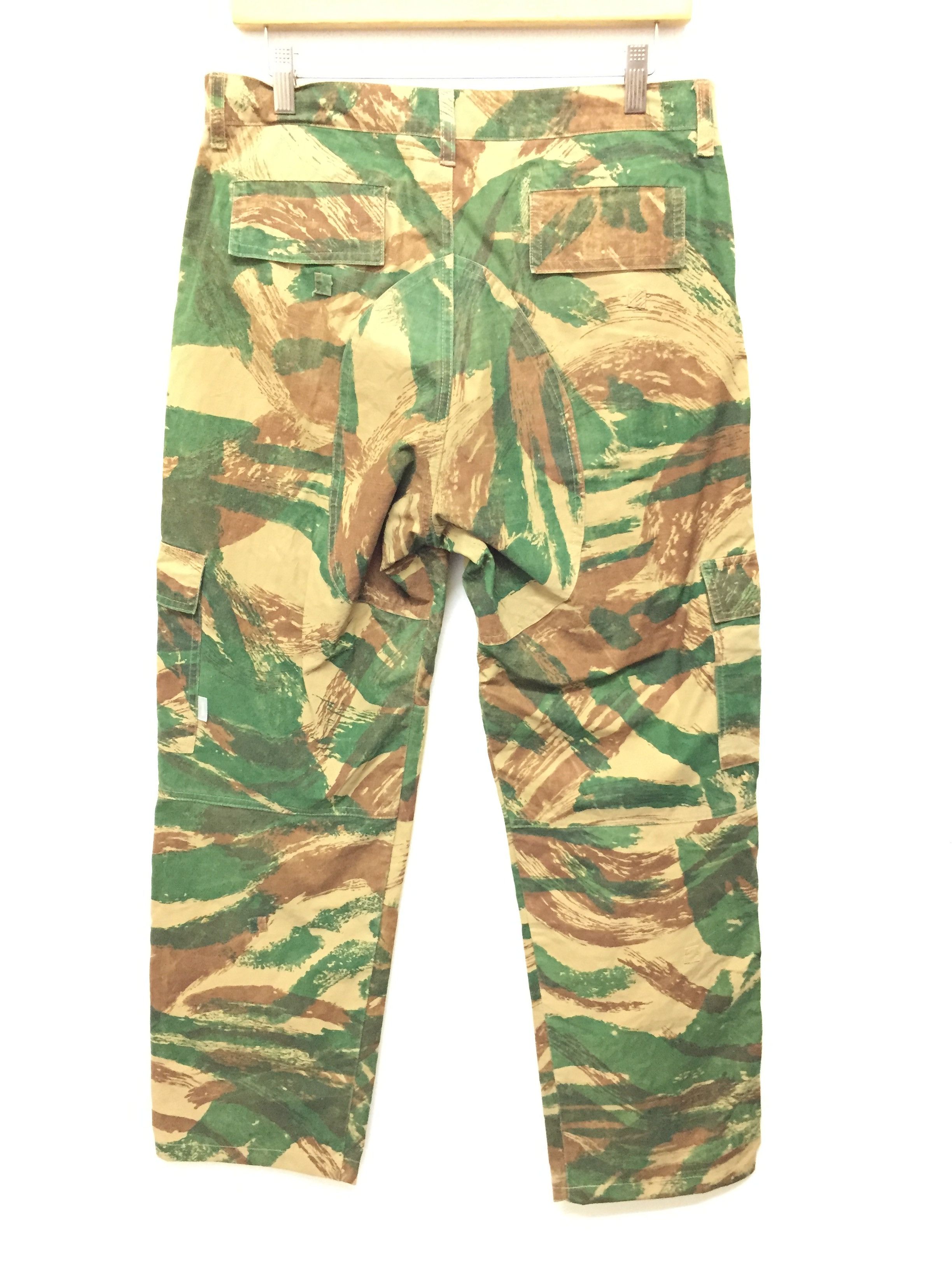 Devilock 1990s DEVILOCK camouflage Tactical cargos pants Size US 31 - 6 Thumbnail