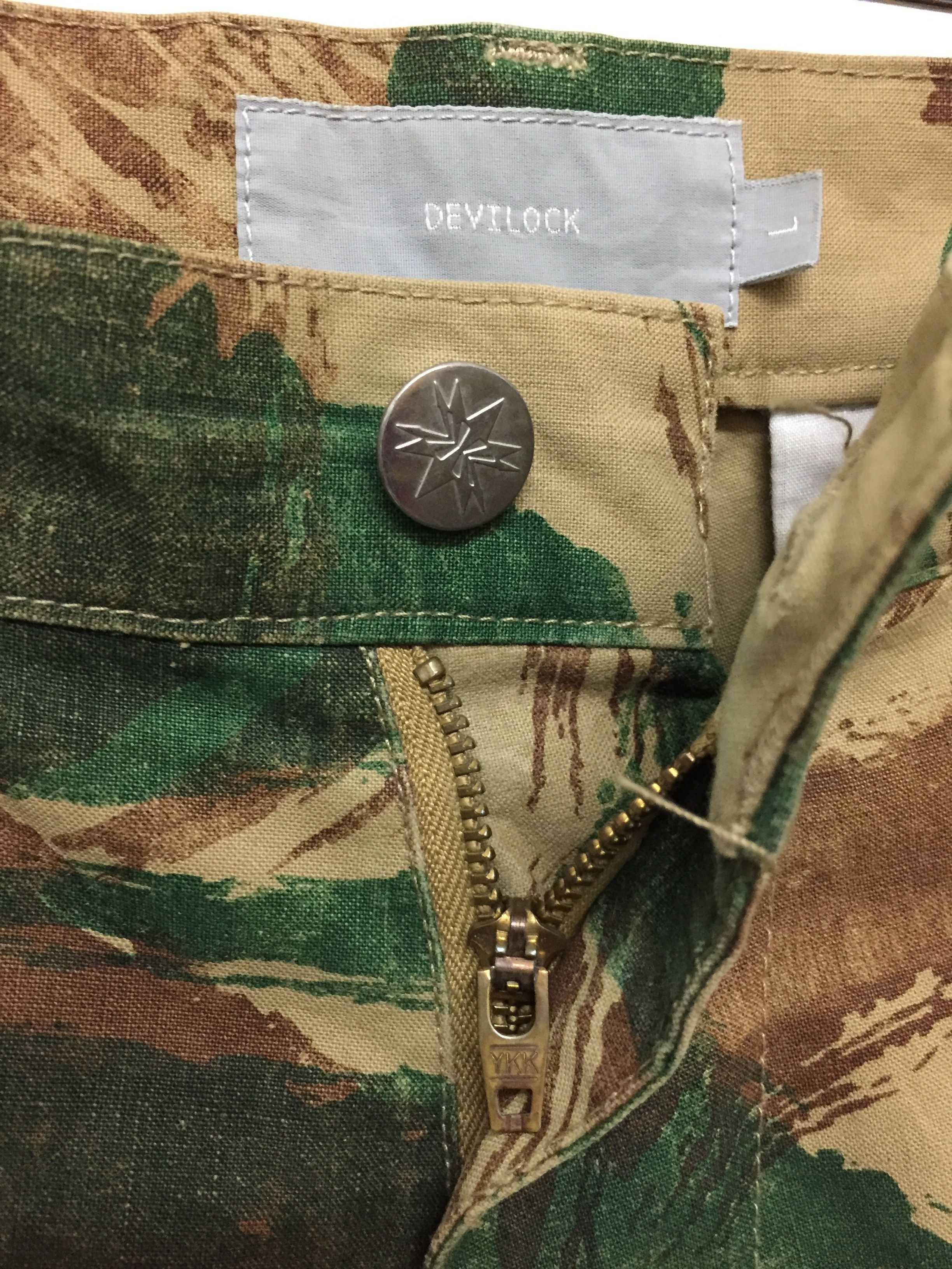 Devilock 1990s DEVILOCK camouflage Tactical cargos pants Size US 31 - 10 Thumbnail