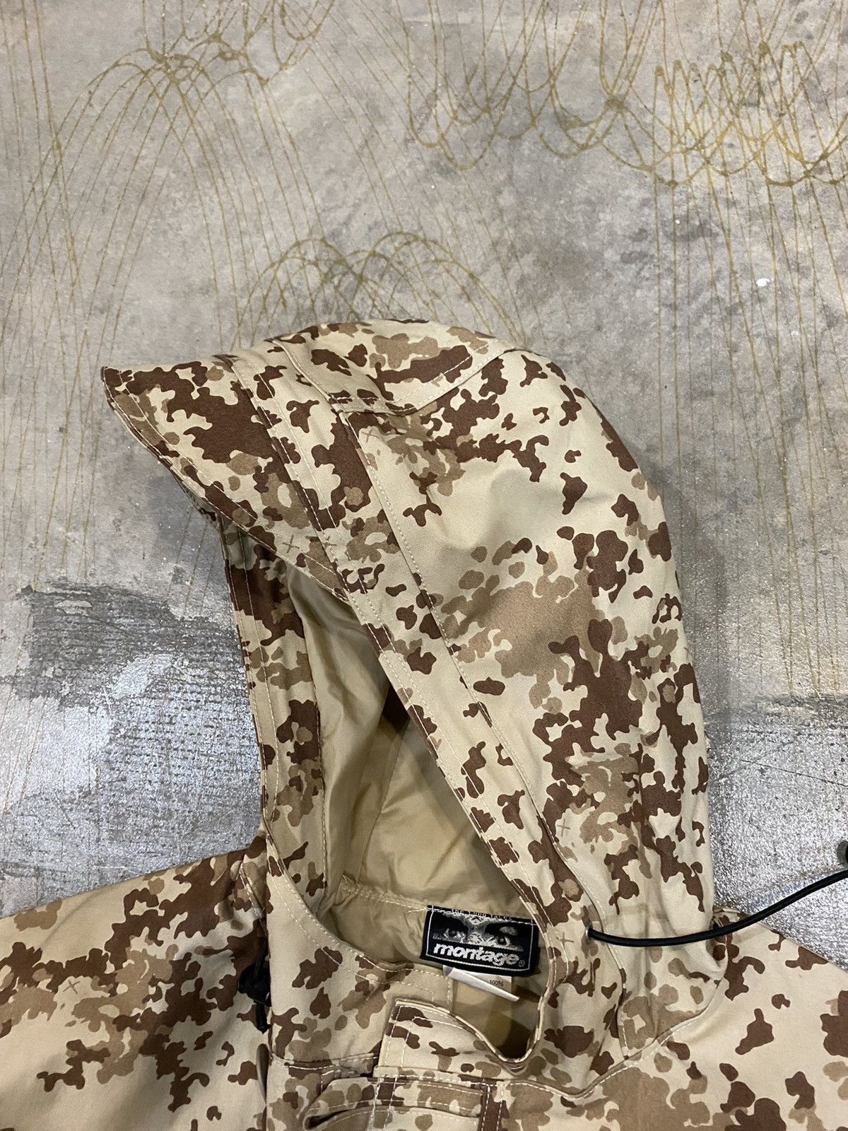 Montage AW98 Montage 1000 face digi camo cap hoodie jacket Size US L / EU 52-54 / 3 - 12 Thumbnail