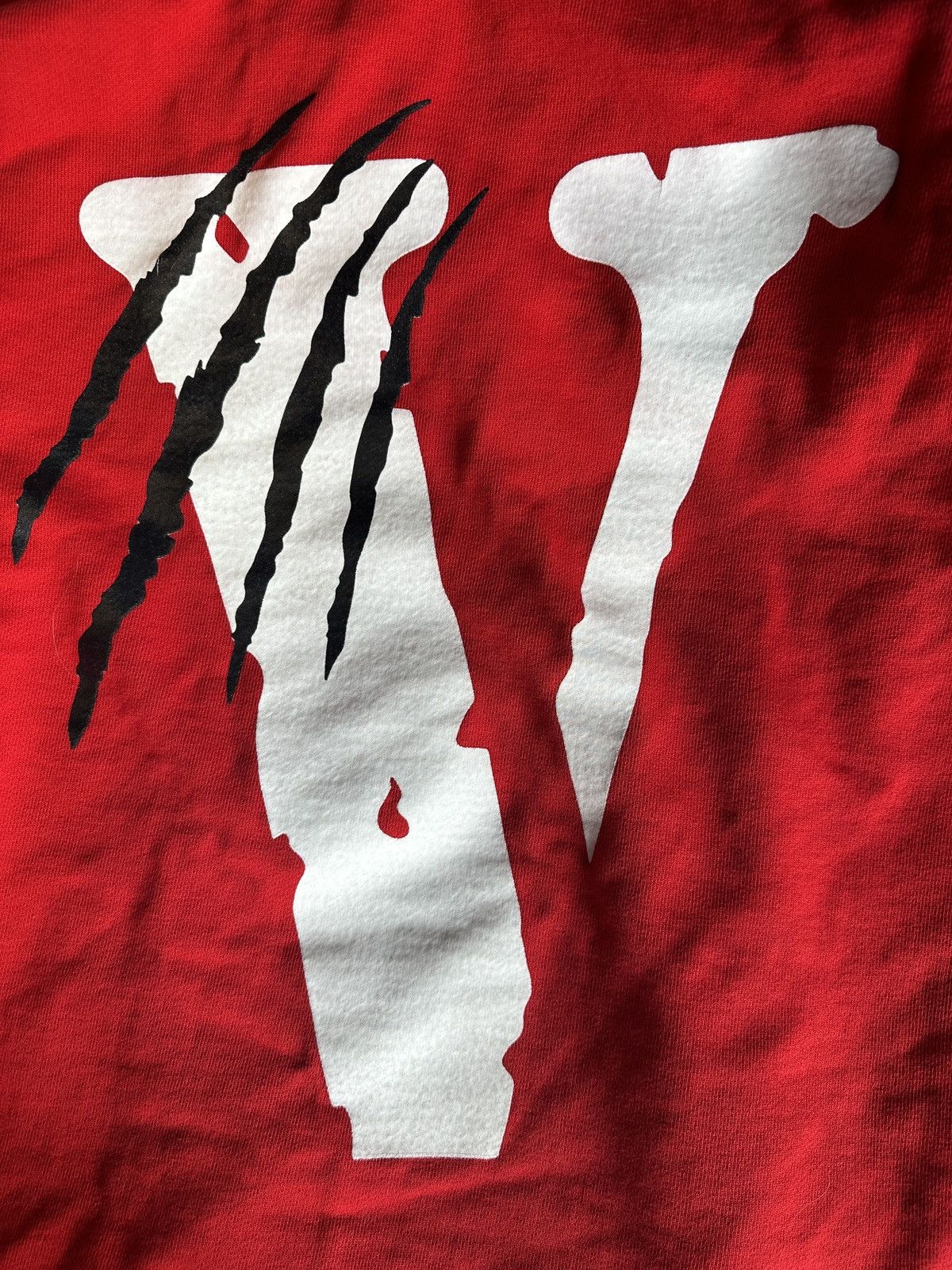 Vlone Black V Panther Hoodie - Red Size: S Size US S / EU 44-46 / 1 - 7 Thumbnail