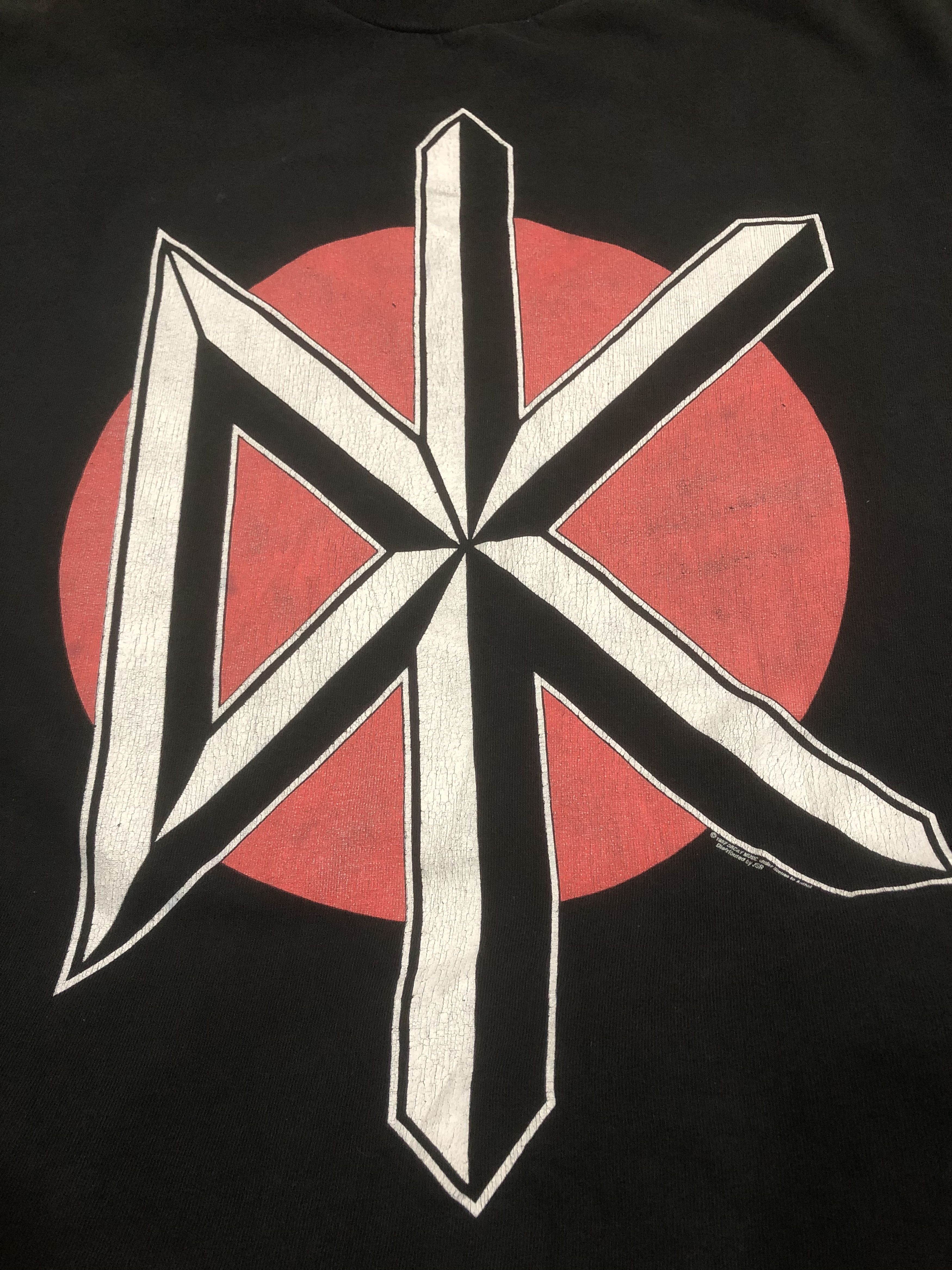 Band Tees Vintage Worn 90s Dead Kennedys Band Tshirt Size US L / EU 52-54 / 3 - 8 Thumbnail