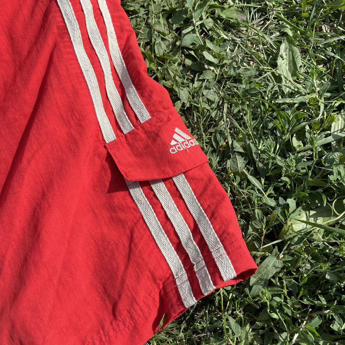 Vintage Vintage 90s Adidas Nylon Shorts Striped Logo Baggy Y2K 36 Size US 36 / EU 52 - 3 Thumbnail