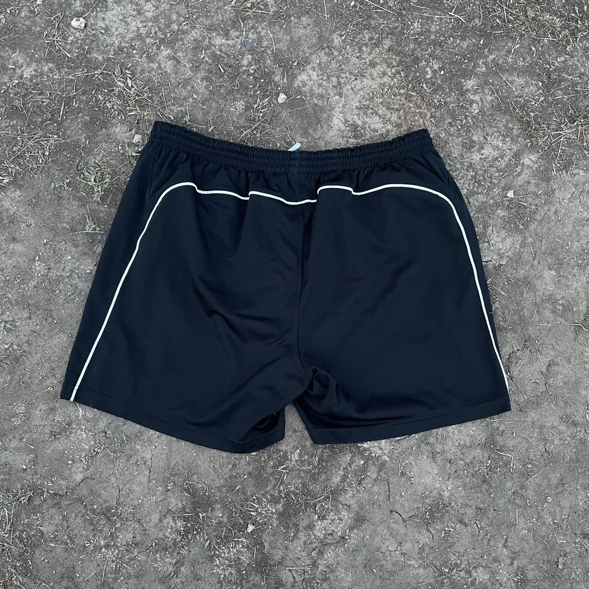 Nike Vintage 90s Nike Swoosh Logo Shorts Streetwear Size US 36 / EU 52 - 5 Thumbnail