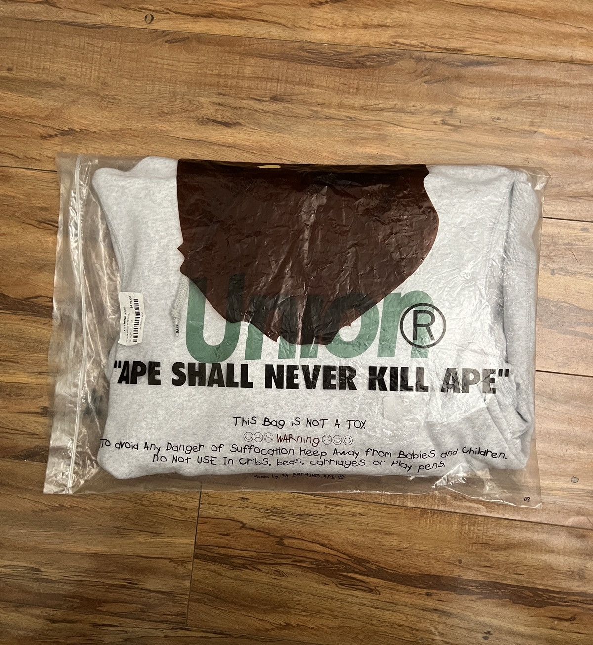 Bape × Union LA Bape X Union Los Angeles hoody size large Size US L / EU 52-54 / 3 - 3 Thumbnail