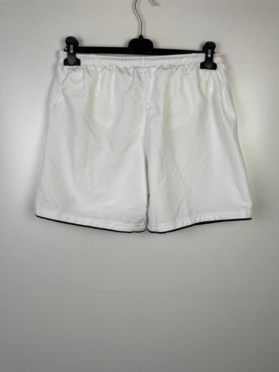 Vintage Manchester United Nike shorts size 30 Size US 30 / EU 46 - 3 Thumbnail
