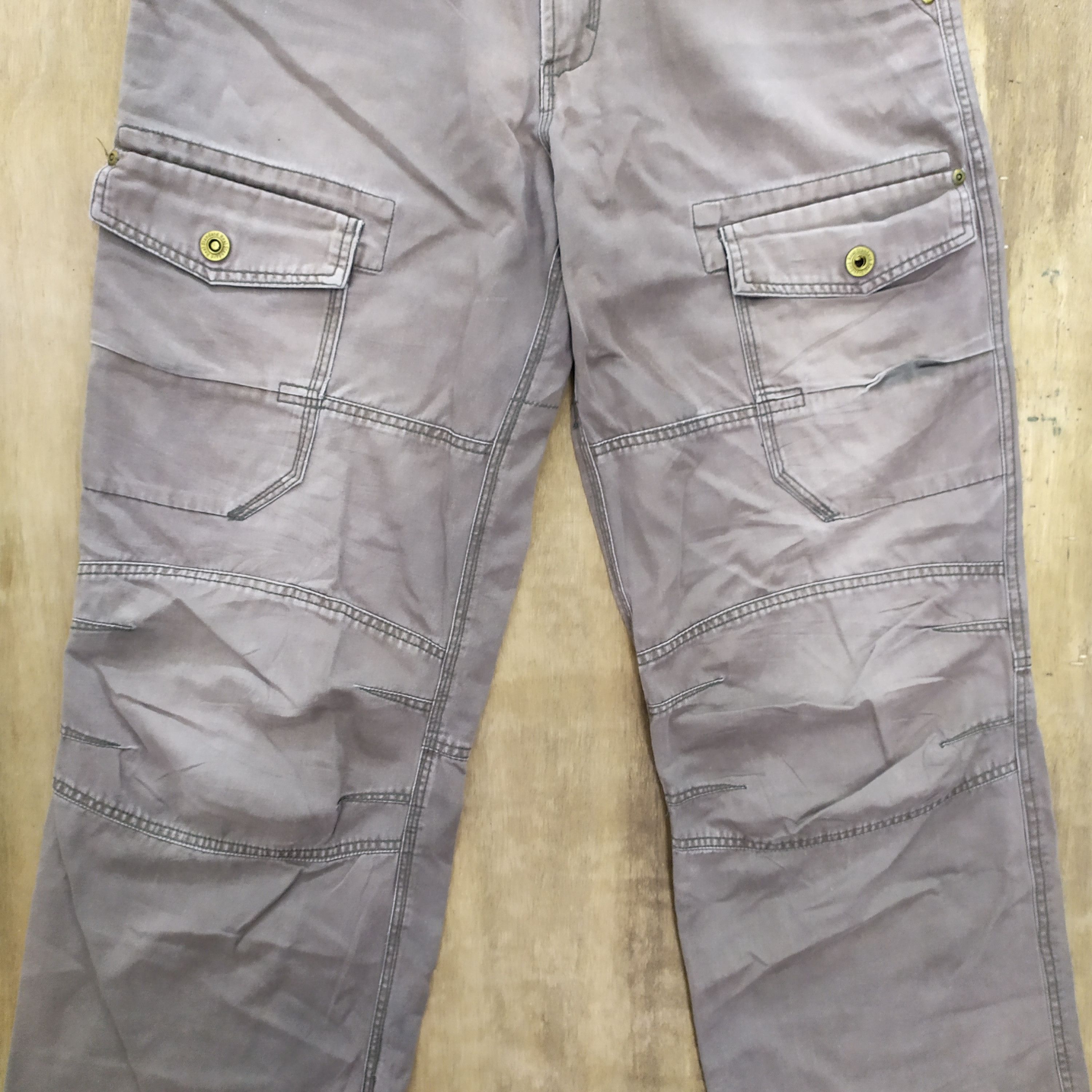 Japanese Brand VINTAGE JAPANESE BRAND FADED CARGO PANTS Size US 30 / EU 46 - 5 Thumbnail