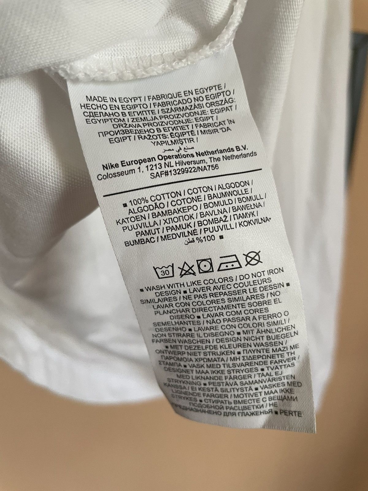 Nike Nike Air Max Tn Lugosis Art edition long sleeve Size US XL / EU 56 / 4 - 9 Thumbnail