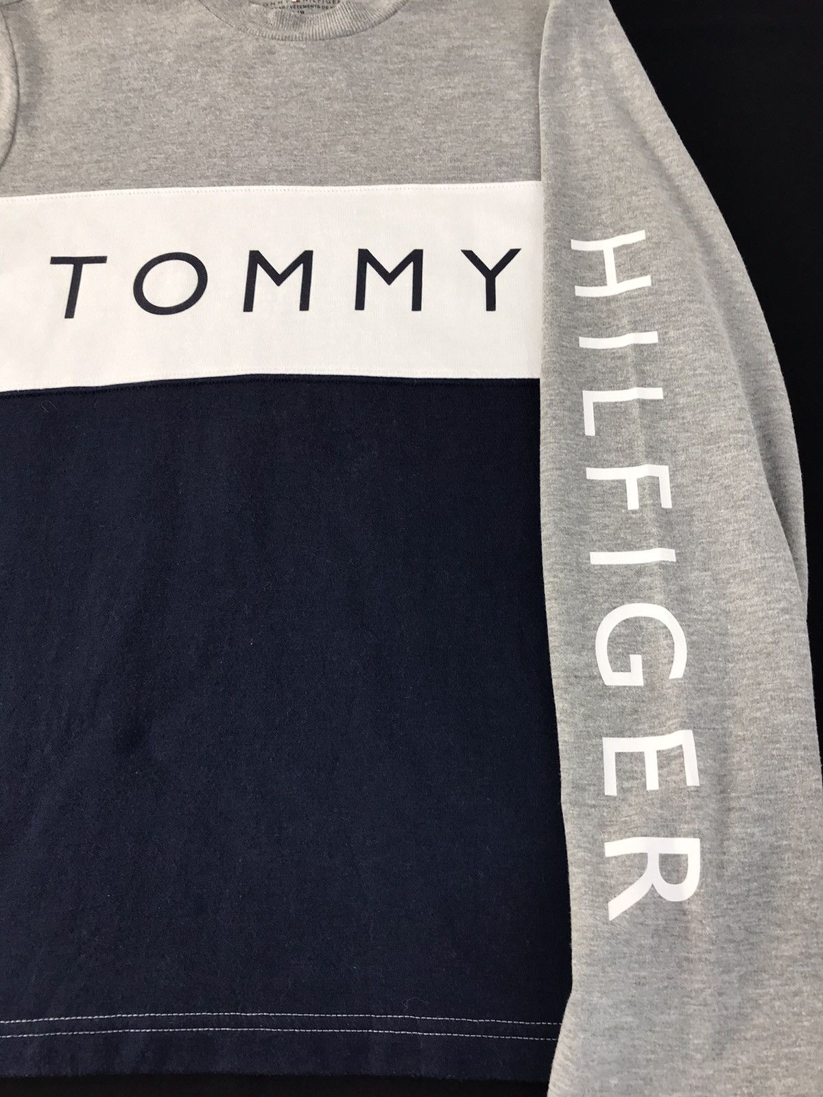 Tommy Hilfiger Tommy Hilfiger Big Logo Long Sleeve Muticolour Design Size US M / EU 48-50 / 2 - 5 Thumbnail