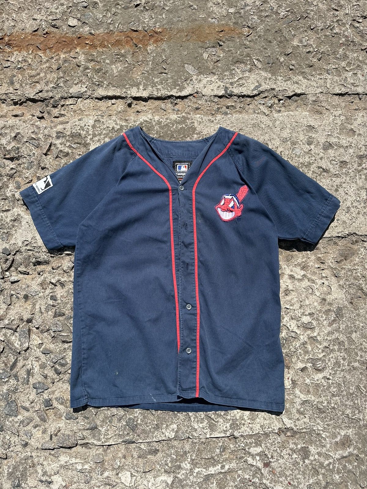 MLB × Majestic × Vintage Vintage 90s MLB Cleveland Indians Jersey T-Shirt Size US L / EU 52-54 / 3 - 1 Thumbnail