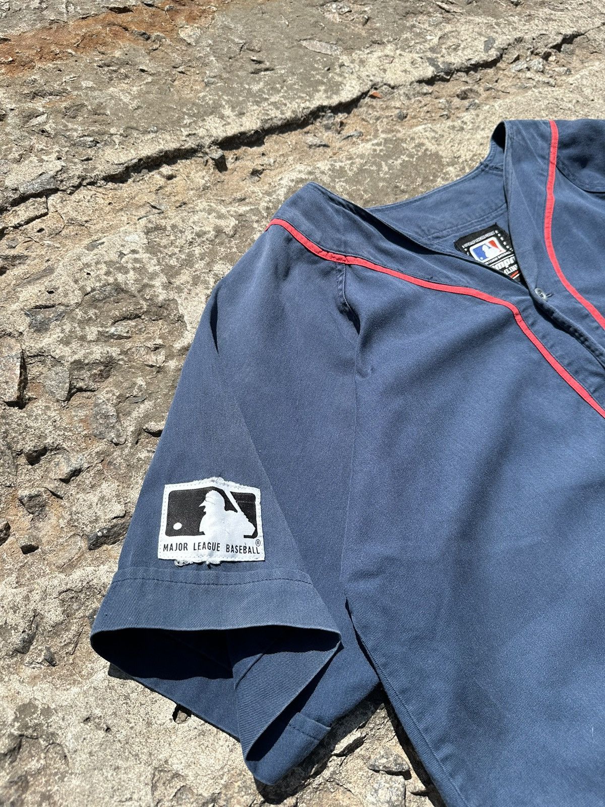 MLB × Majestic × Vintage Vintage 90s MLB Cleveland Indians Jersey T-Shirt Size US L / EU 52-54 / 3 - 3 Thumbnail