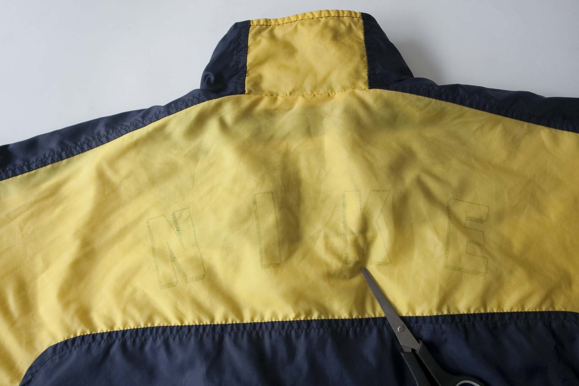 Nike × Vintage Nike Vintage Track Jacket Full Zip Size L /XL Size US XL / EU 56 / 4 - 10 Thumbnail