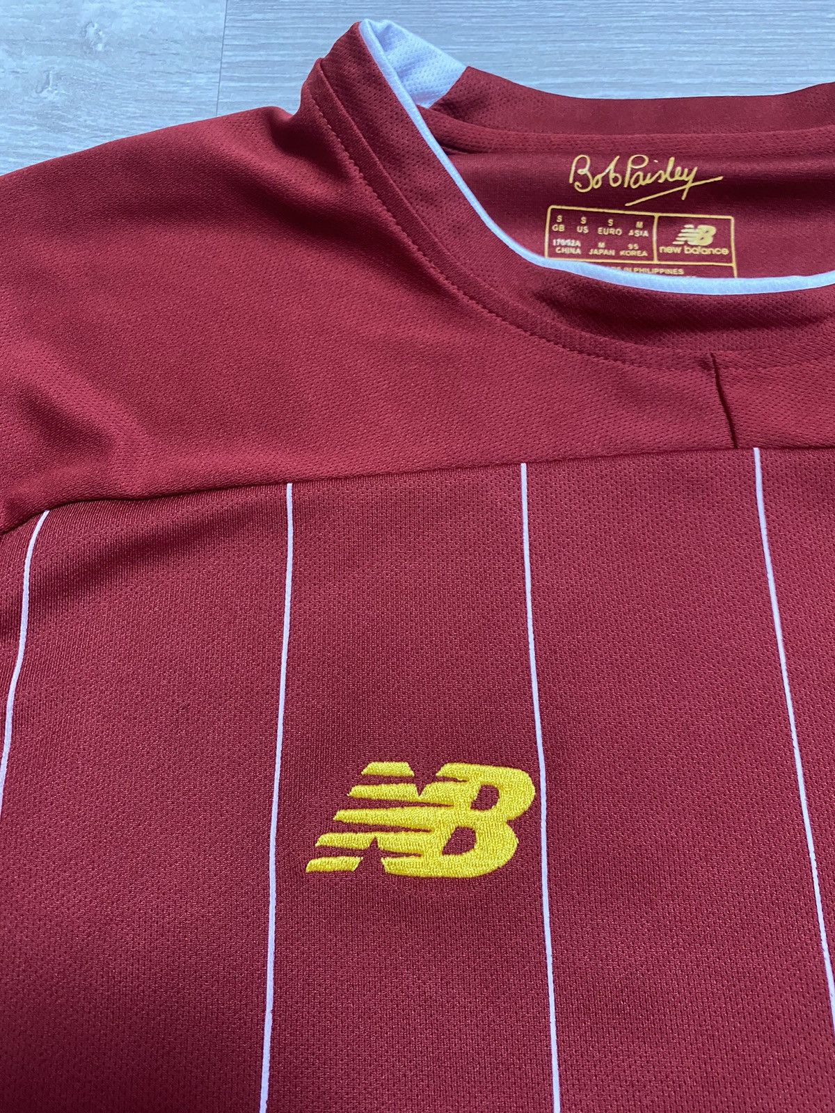 New Balance Liverpool New Balance Jersey #36 Johnson sz S Size US S / EU 44-46 / 1 - 4 Thumbnail