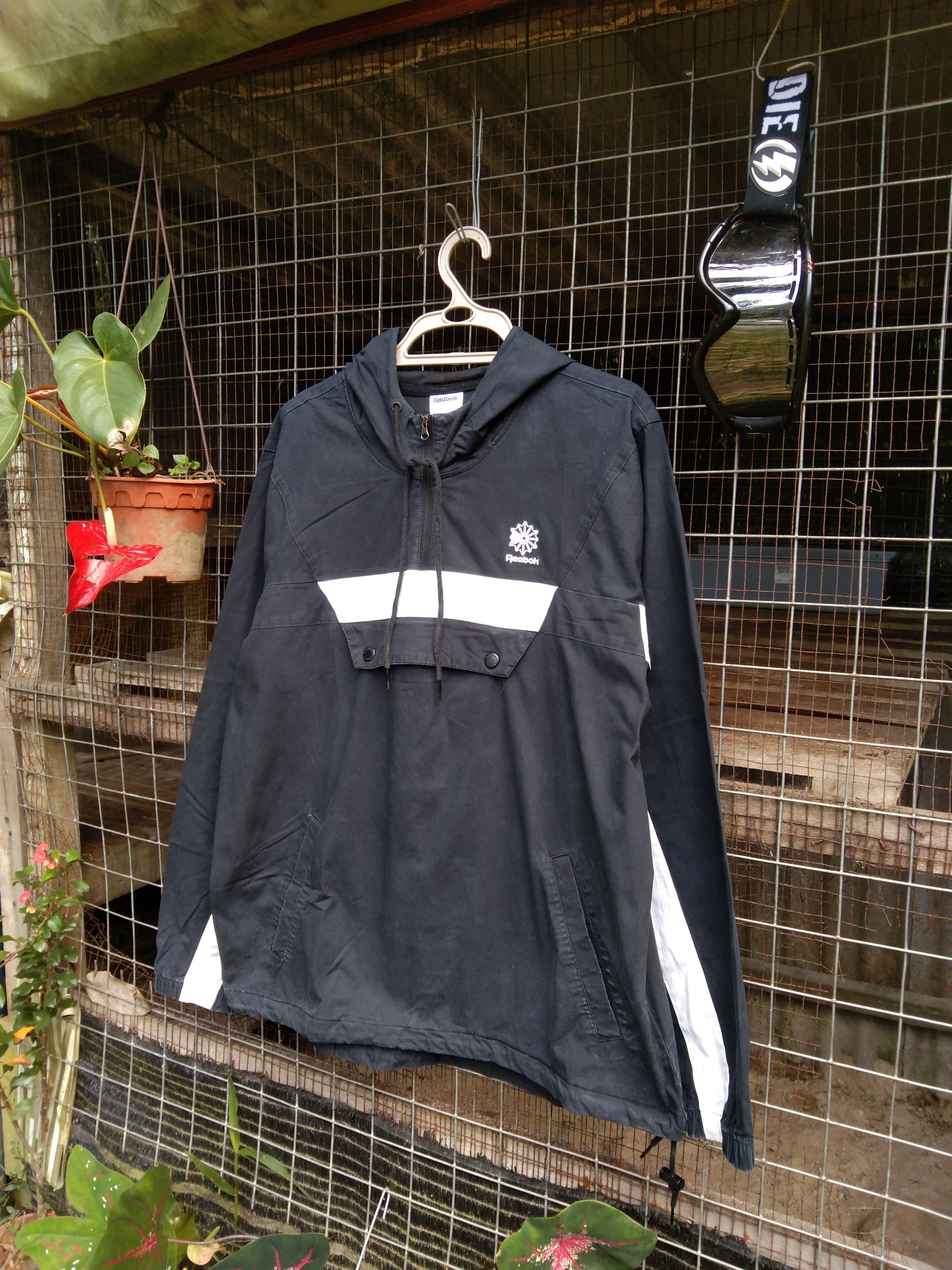 Reebok LIGHTLAYERS REEBOK ANORAK HOODIE JACKET PULL OVER Size US L / EU 52-54 / 3 - 1 Thumbnail
