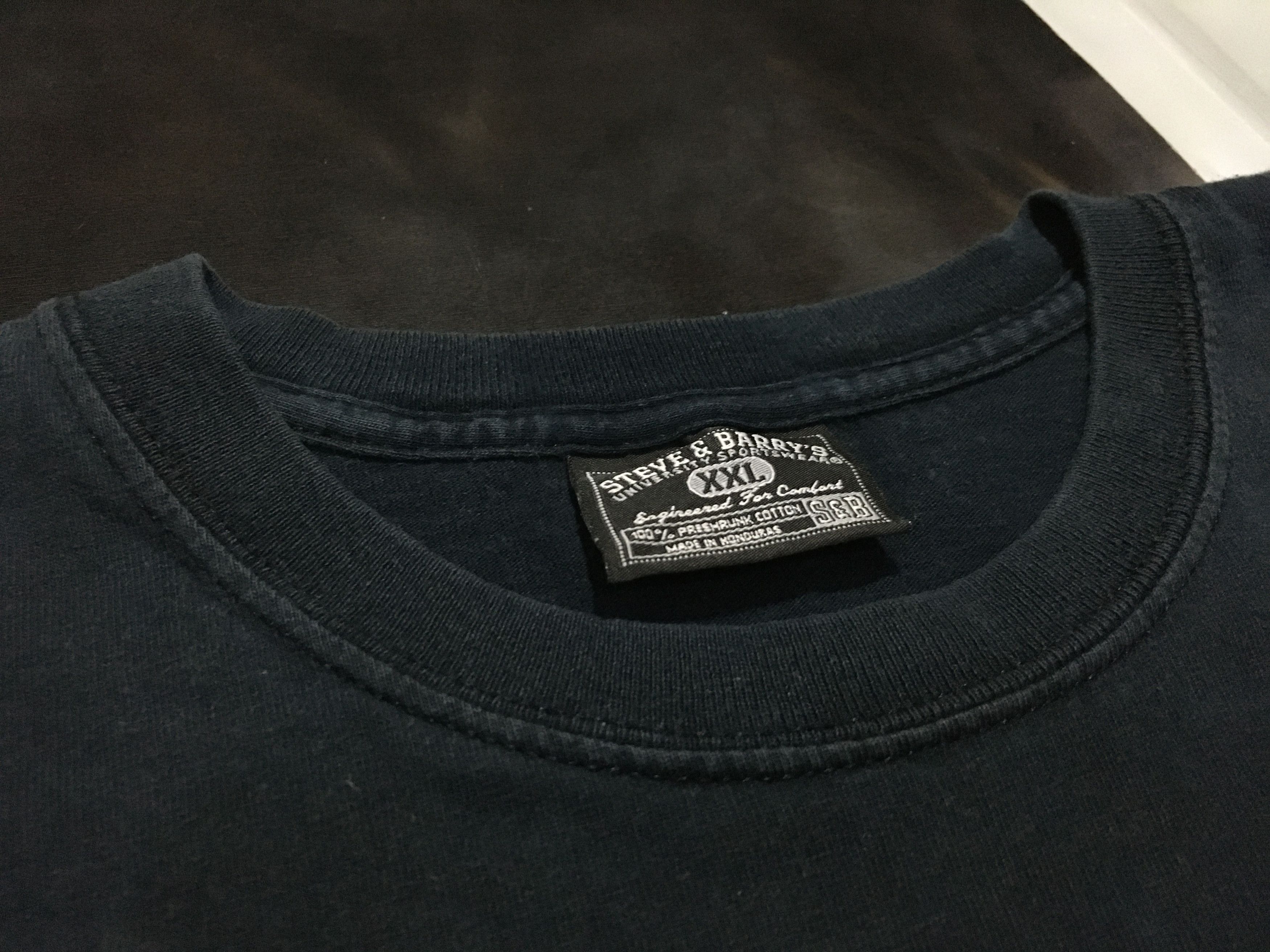 Expert Horror × Vintage 🔥 Vintage Saw Shirt 2004 Movie Promo Tee Size US XXL / EU 58 / 5 - 5 Thumbnail