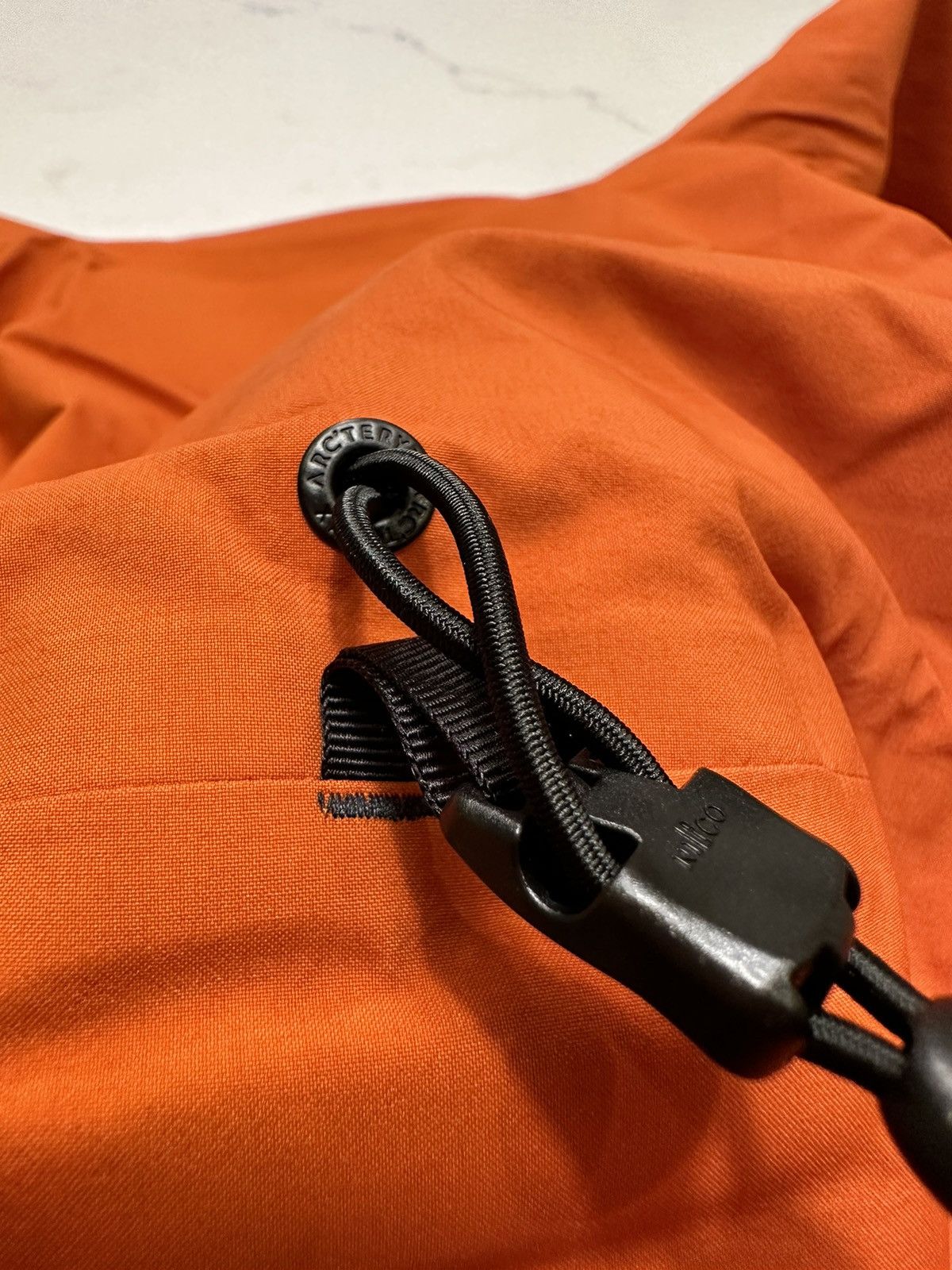 Arc'Teryx Arcteryx Alpha AR- Solis by Lorenz.og Size US M / EU 48-50 / 2 - 8 Preview