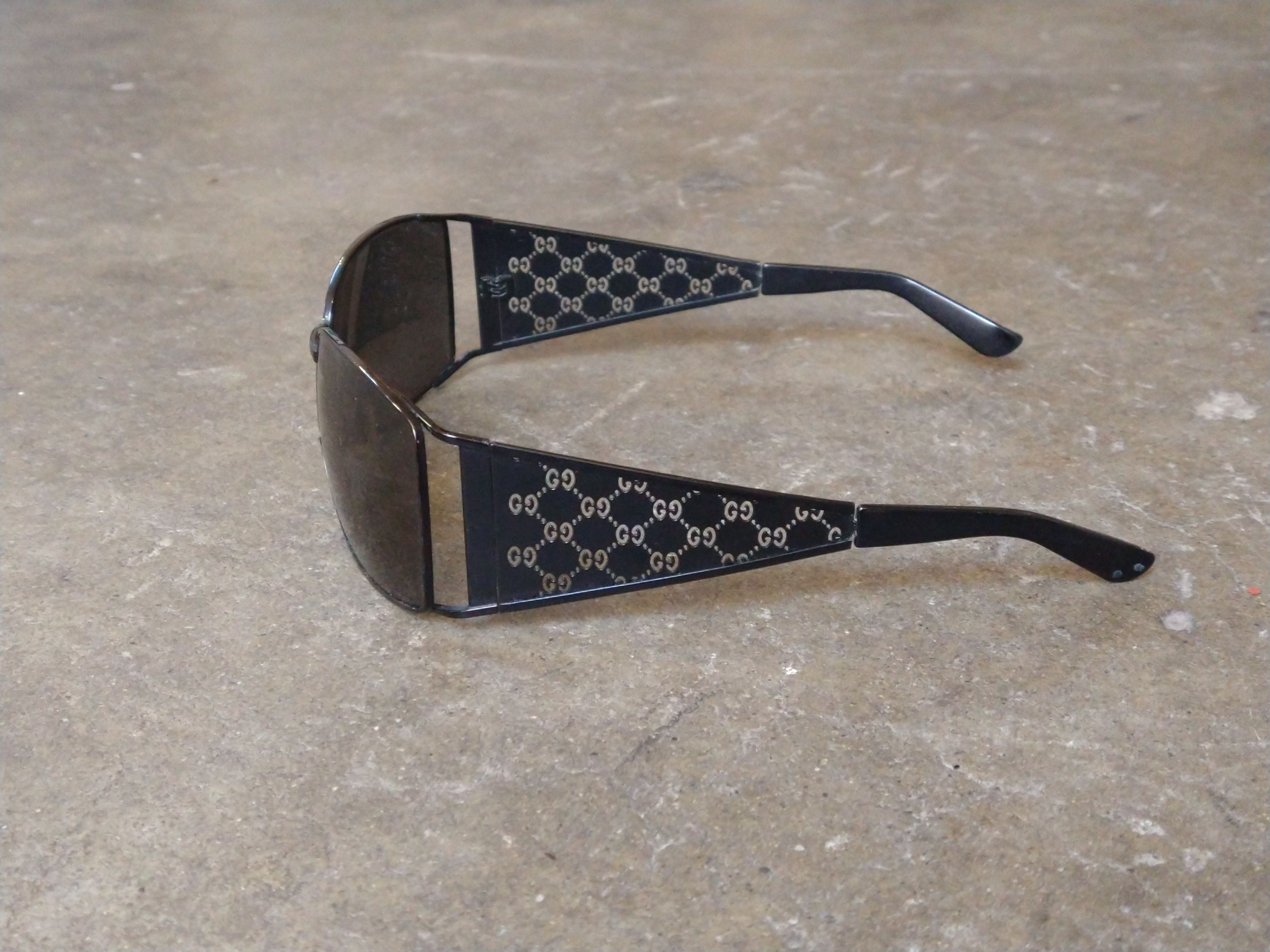 Gucci Gucci Sunglasses GG 2832/S Black Monogram Italy Size ONE SIZE - 10 Thumbnail