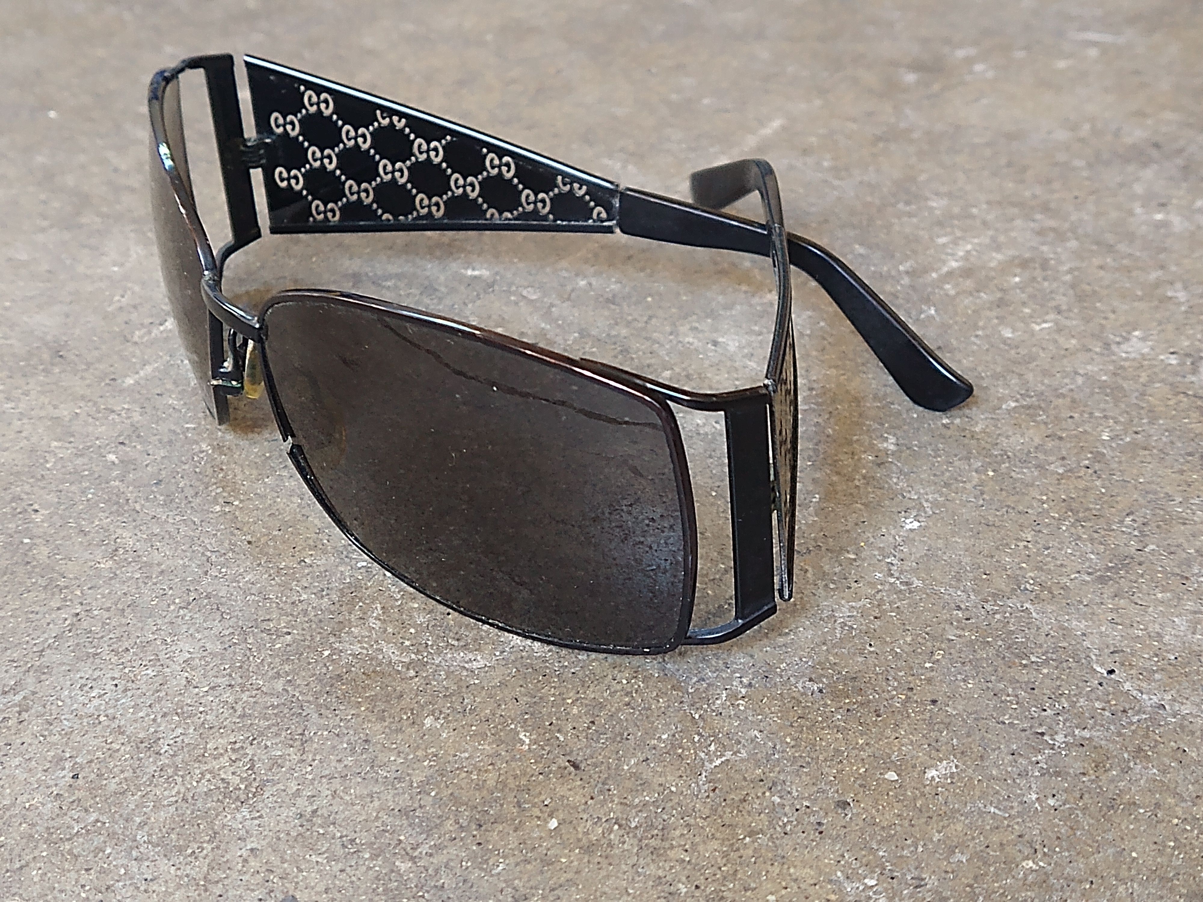 Gucci Gucci Sunglasses GG 2832/S Black Monogram Italy Size ONE SIZE - 8 Thumbnail
