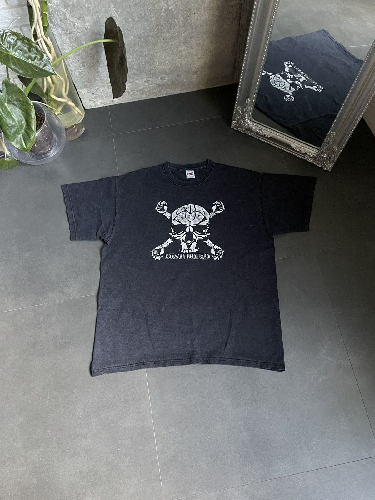 Band Tees × Vintage Vintage Band Disturbed 2008 Rock Tees Size US XL / EU 56 / 4 - 1 Thumbnail