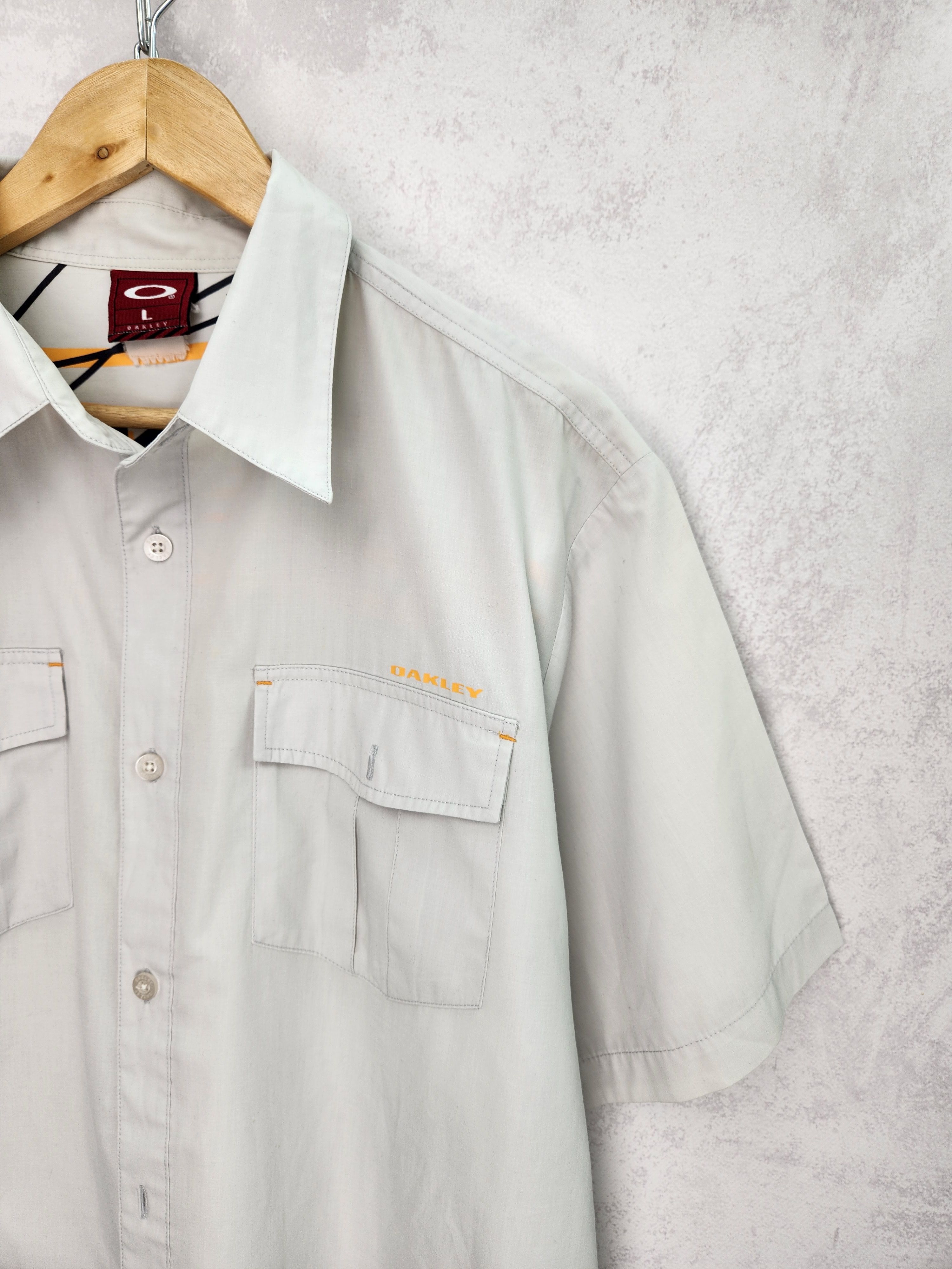 Oakley Vintage y2k oakley shirt button ups Size US L / EU 52-54 / 3 - 3 Thumbnail