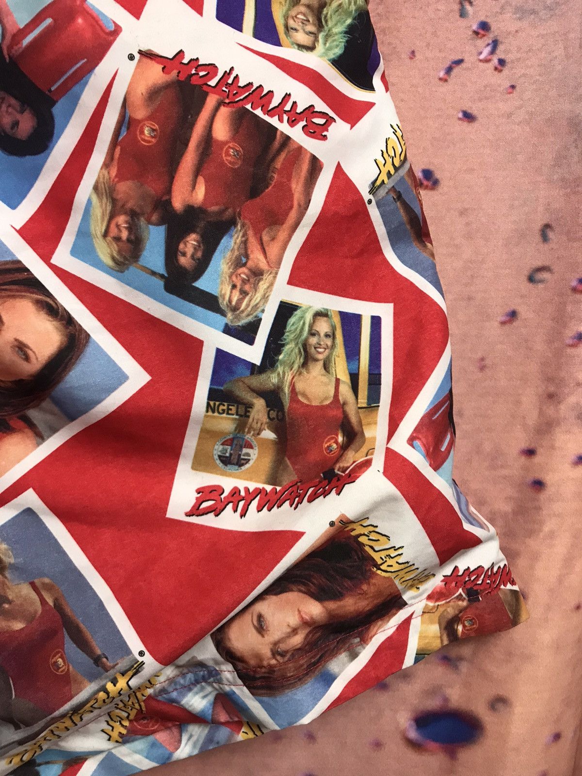 Vintage Vintage Baywatch streetwear movie shorts Size US 36 / EU 52 - 3 Thumbnail