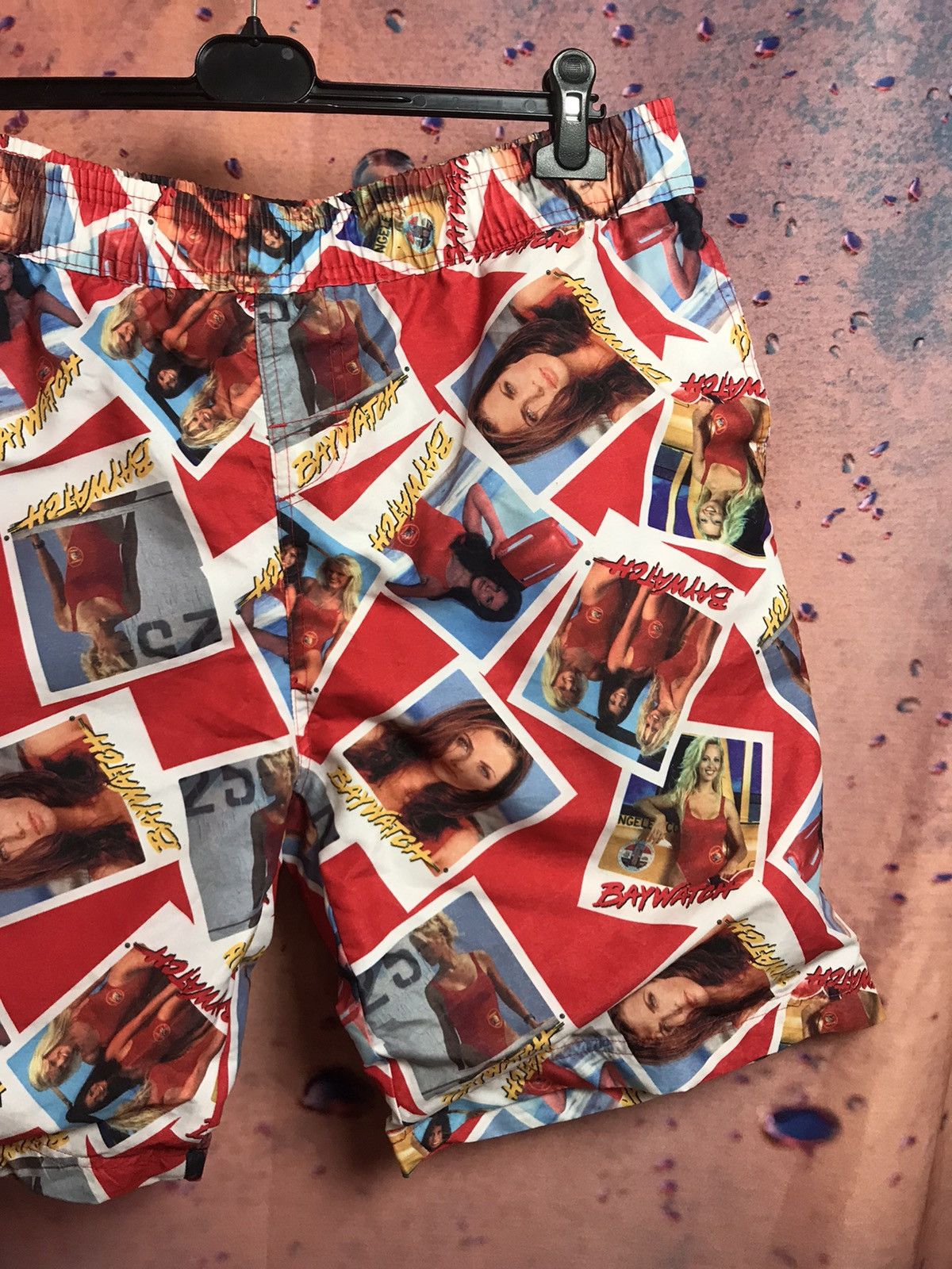 Vintage Vintage Baywatch streetwear movie shorts Size US 36 / EU 52 - 1 Thumbnail