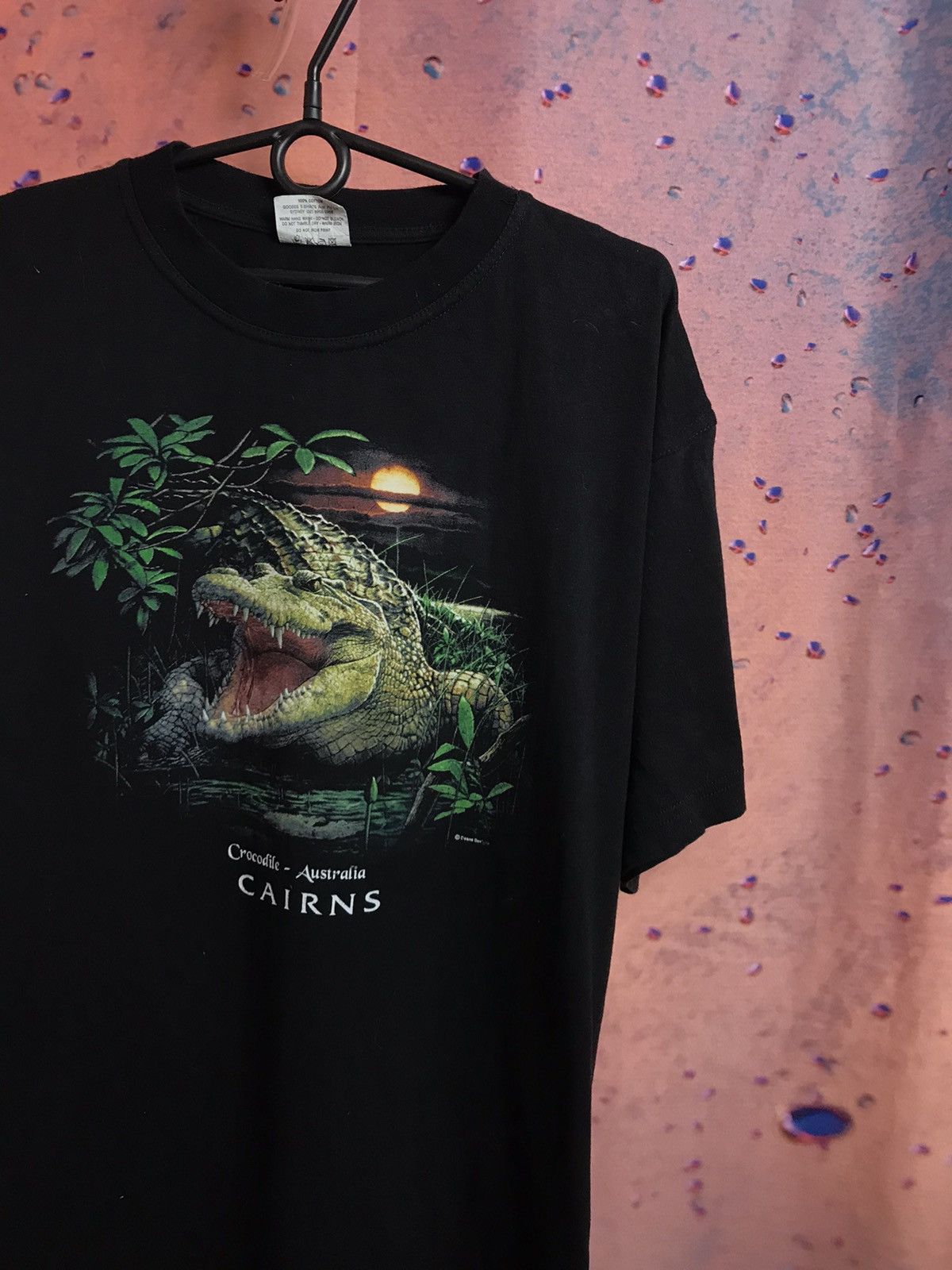 Vintage Vintage Crocodile Australia streetwear animal tee Size US L / EU 52-54 / 3 - 1 Thumbnail