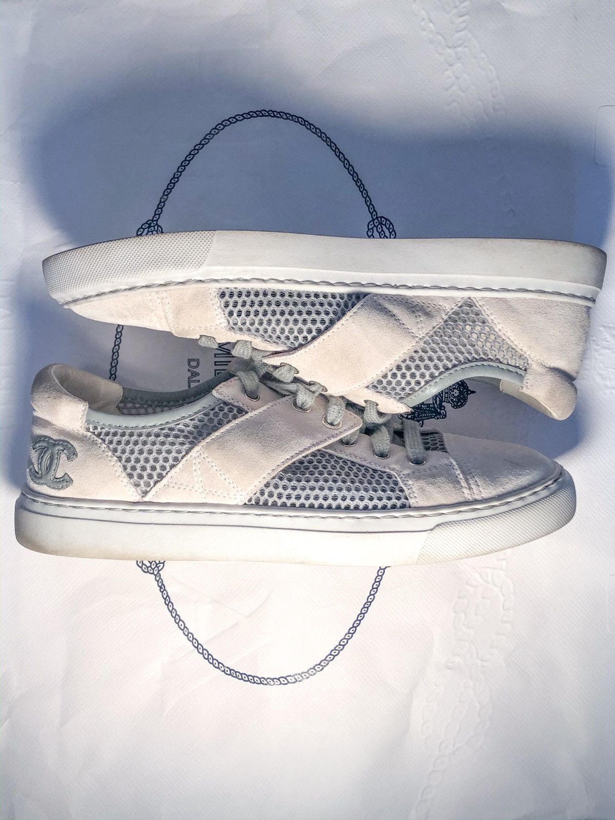 Chanel Chanel Fabric Mesh Suede Calfskin CC Sneakers SIZE 36 Size US 6 / IT 36 - 3 Thumbnail