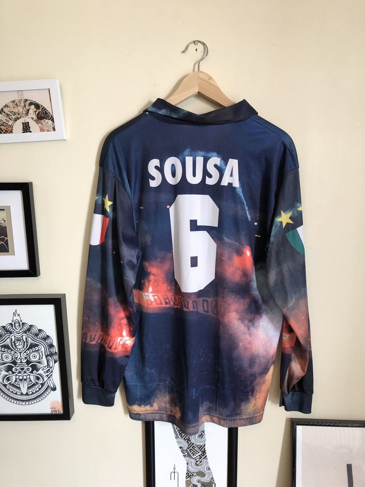 Image of Soccer Jersey x Vintage Juventus Sousa Hooligans Longsleeve Football Vintage 1994 in Black (Size XL