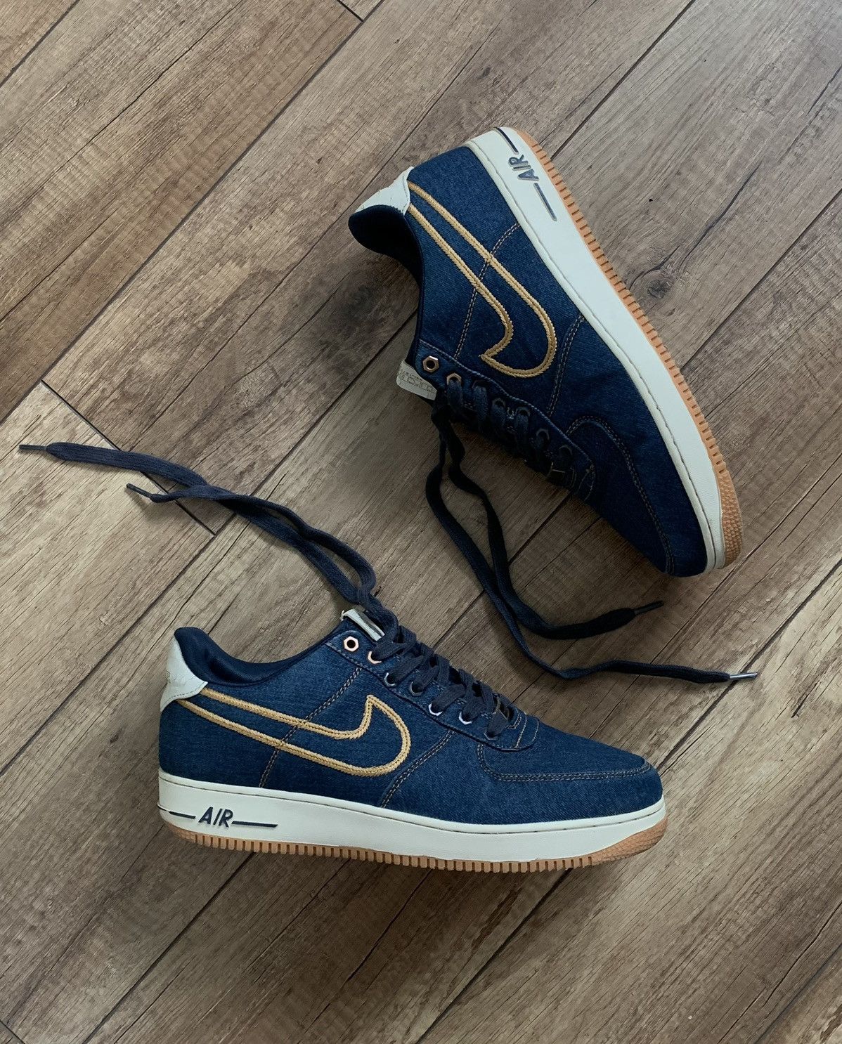 Nike RARE Nike Air Force 1 Low Premium “Denim” Sneakers Shoes Size US 12 / EU 45 - 2 Thumbnail