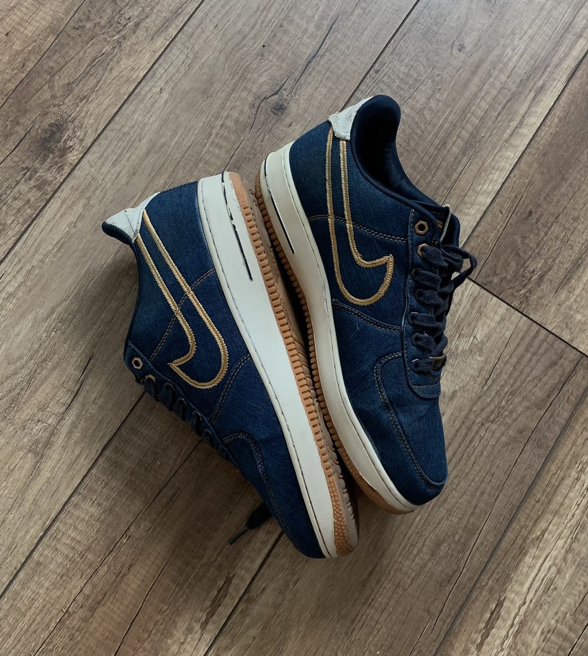 Nike RARE Nike Air Force 1 Low Premium “Denim” Sneakers Shoes Size US 12 / EU 45 - 4 Thumbnail