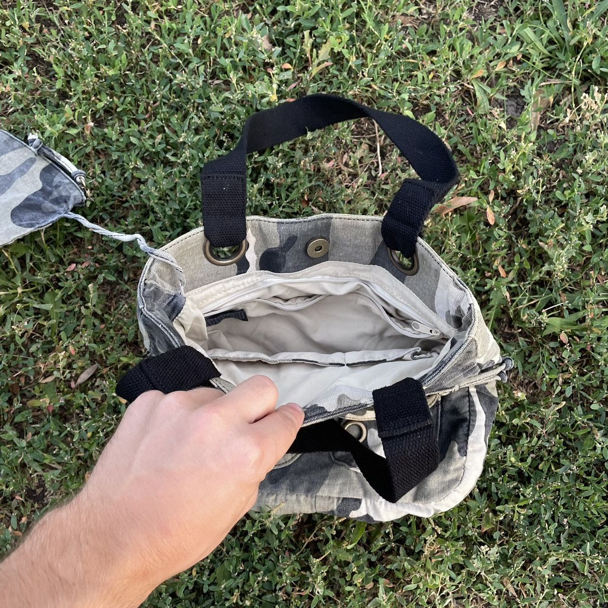 Vintage Vintage Y2K Camo Crossbody Bag All Over Print Streetwear OS Size ONE SIZE - 7 Thumbnail