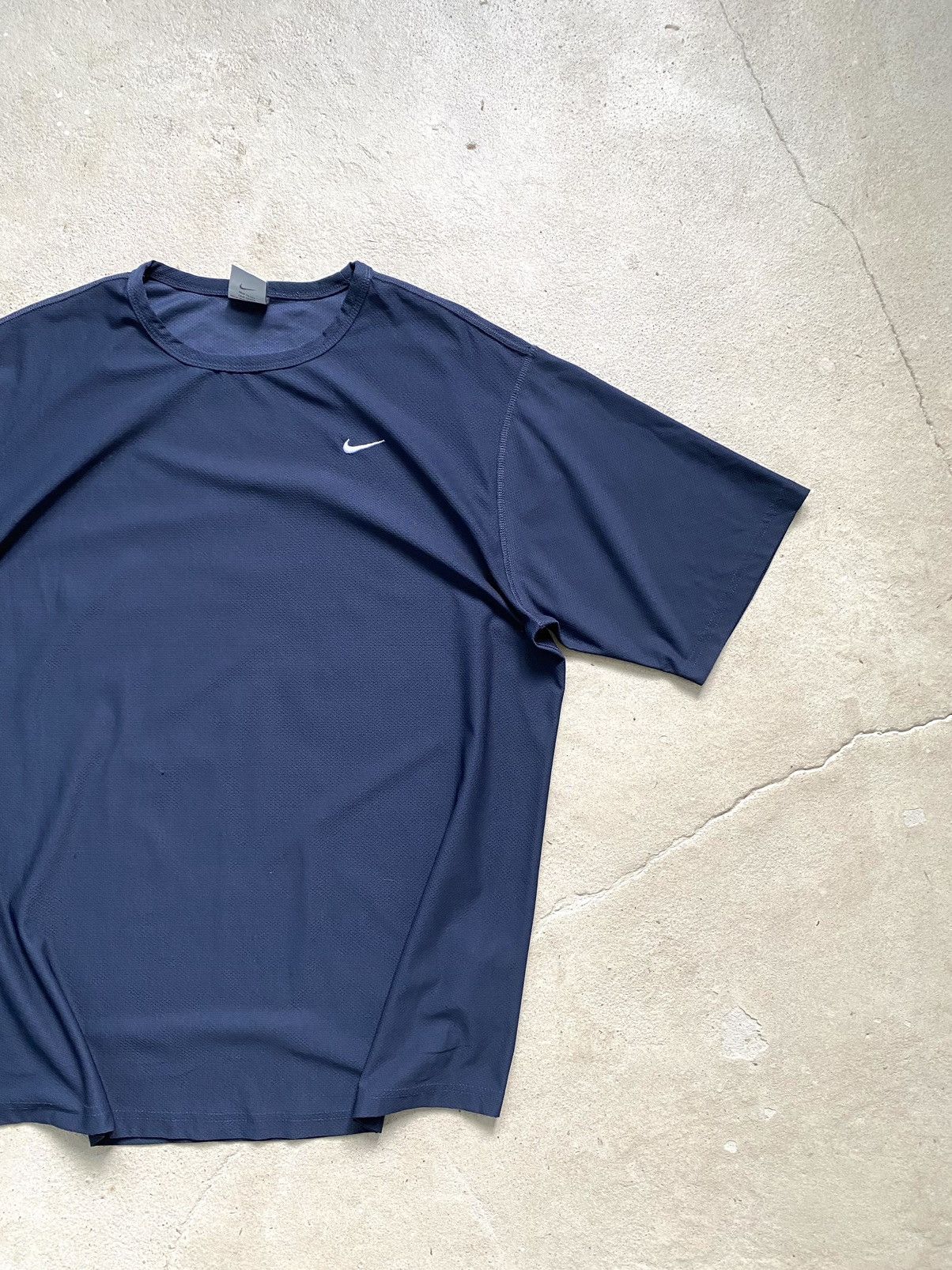 Nike Y2K 90’s Vintage Nike T Shirt Travis Scott Style Size US L / EU 52-54 / 3 - 2 Thumbnail