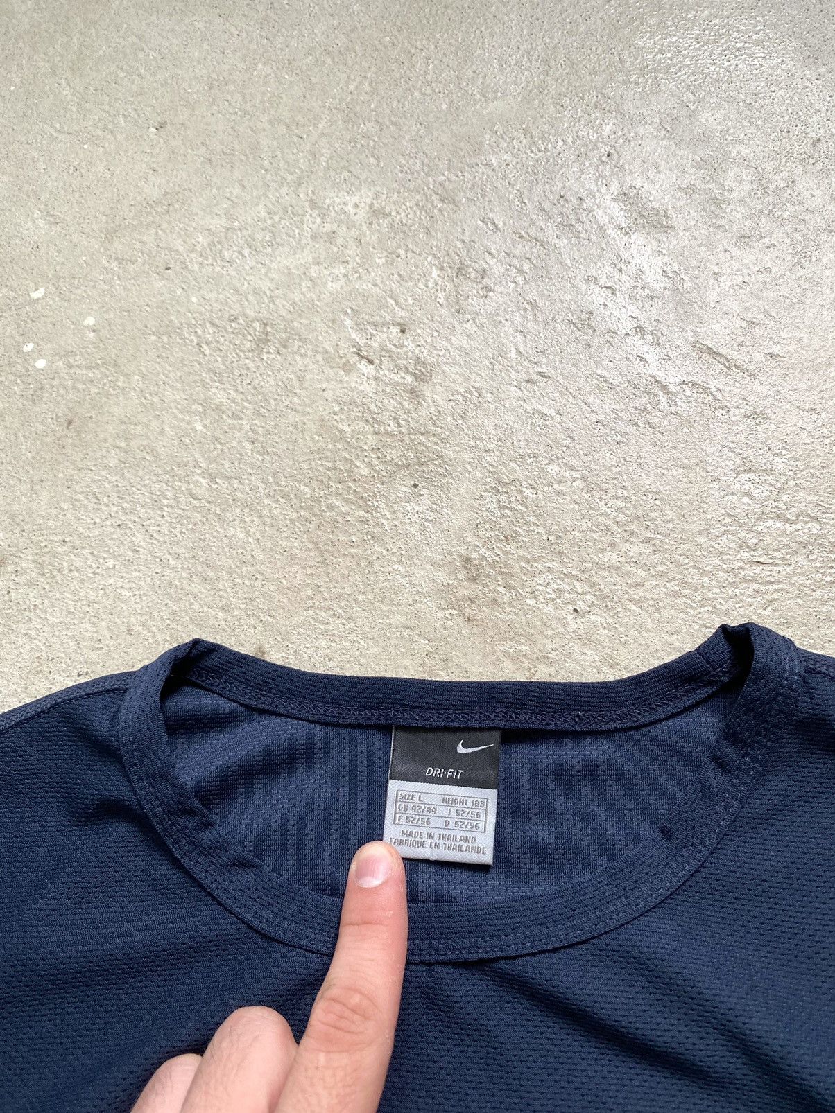 Nike Y2K 90’s Vintage Nike T Shirt Travis Scott Style Size US L / EU 52-54 / 3 - 5 Thumbnail