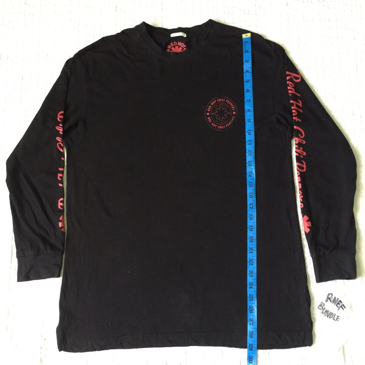 Band Tees Red hot chilli peppers long sleeves tshirt Size US M / EU 48-50 / 2 - 13 Thumbnail