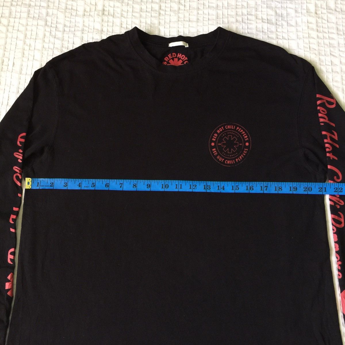 Band Tees Red hot chilli peppers long sleeves tshirt Size US M / EU 48-50 / 2 - 11 Thumbnail