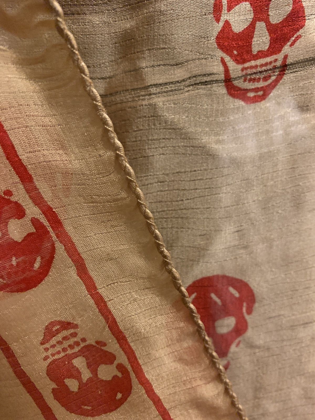 Alexander McQueen × Vintage SS2003 IRERE Collection Skull scarf Size ONE SIZE - 7 Thumbnail