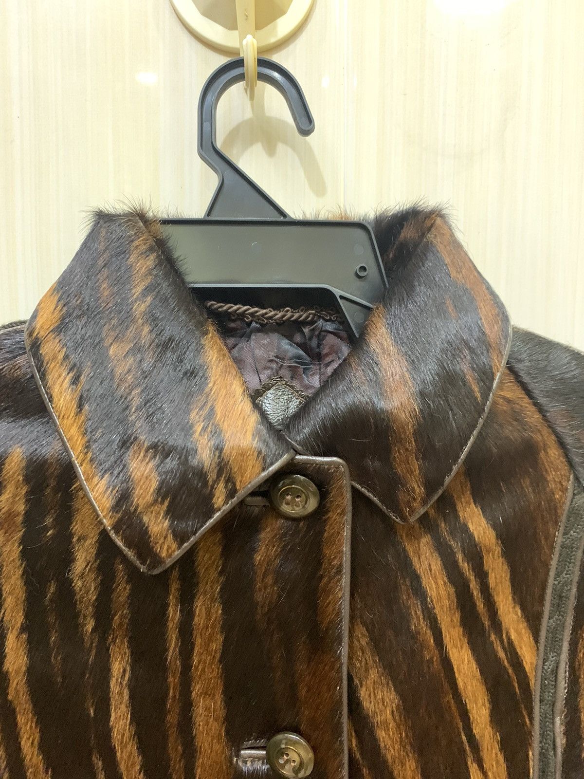 Handmade Animal skin Custom made with hand stitch jacket nice design Size US M / EU 48-50 / 2 - 6 Thumbnail