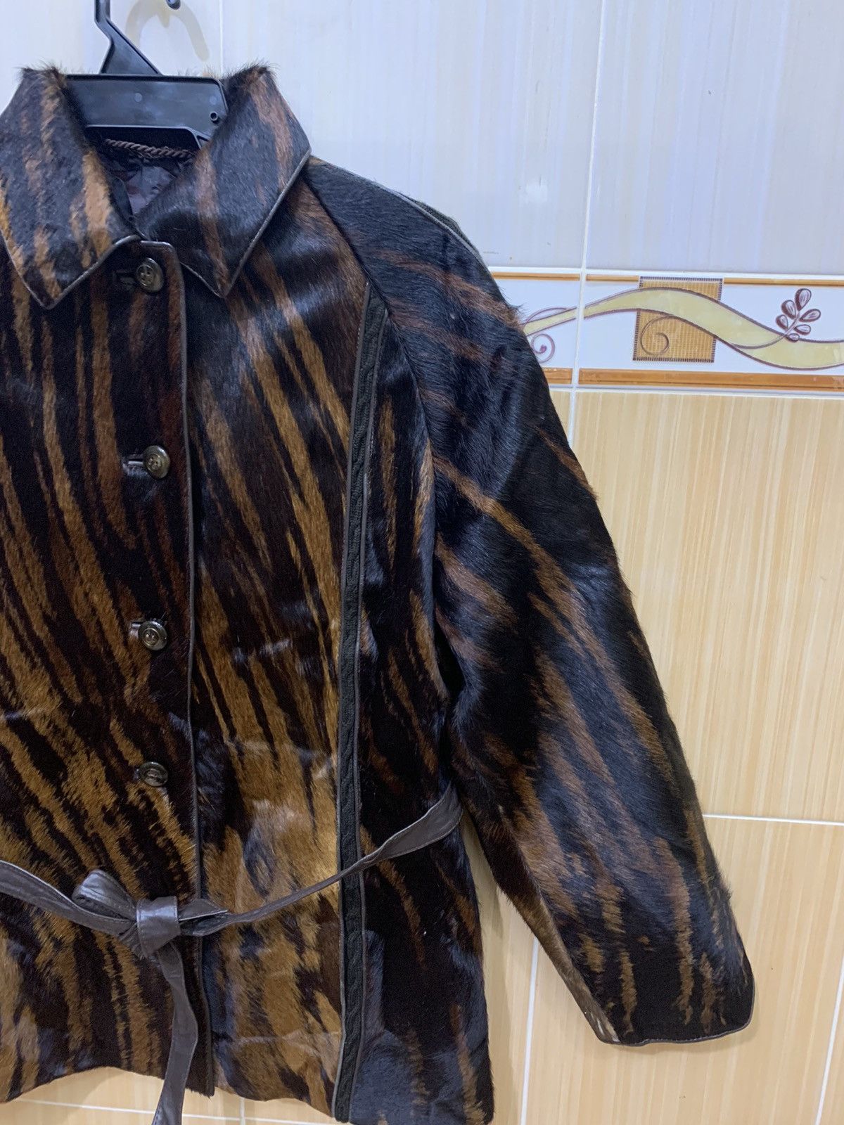 Handmade Animal skin Custom made with hand stitch jacket nice design Size US M / EU 48-50 / 2 - 3 Thumbnail