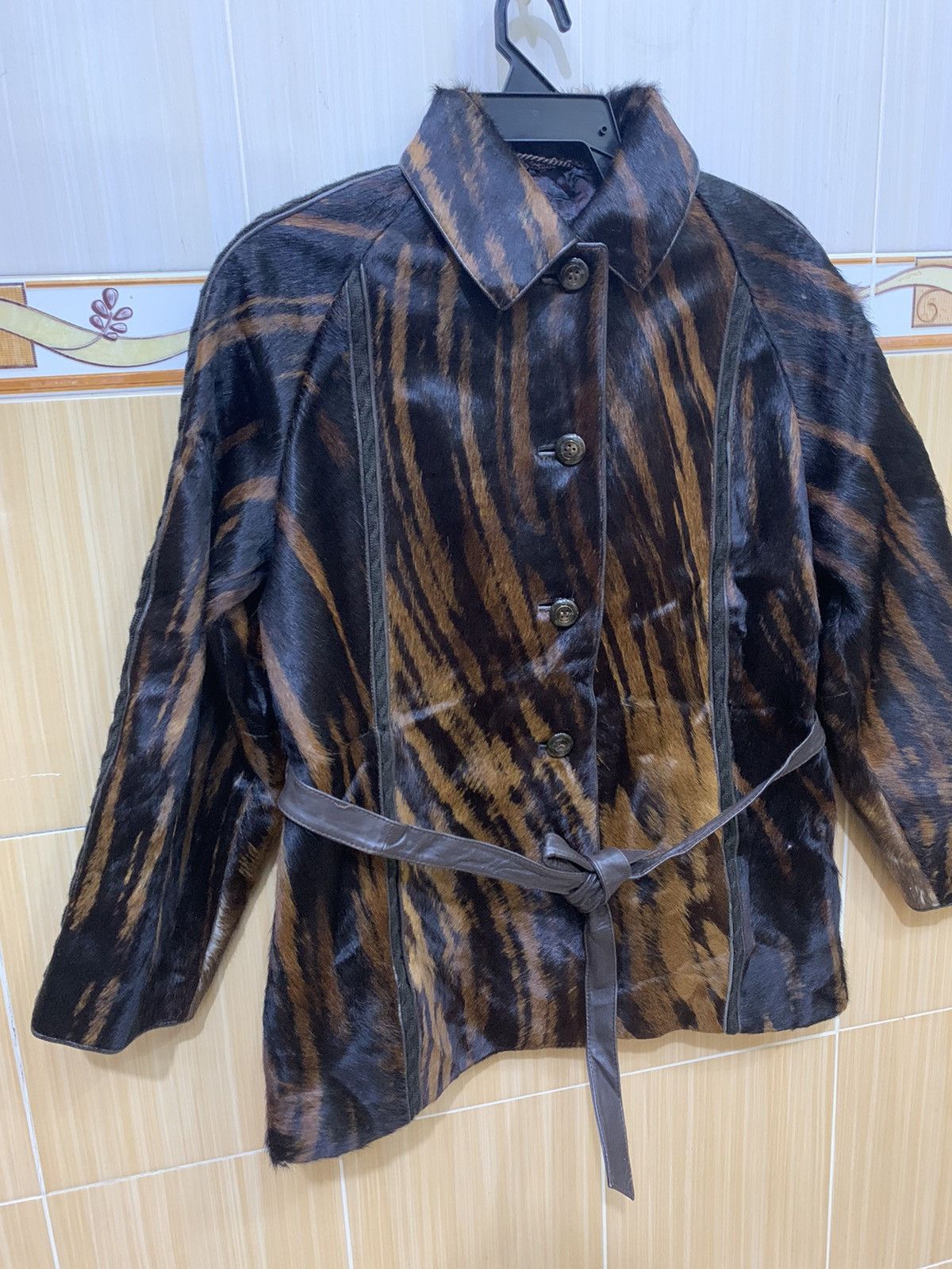 Handmade Animal skin Custom made with hand stitch jacket nice design Size US M / EU 48-50 / 2 - 4 Thumbnail