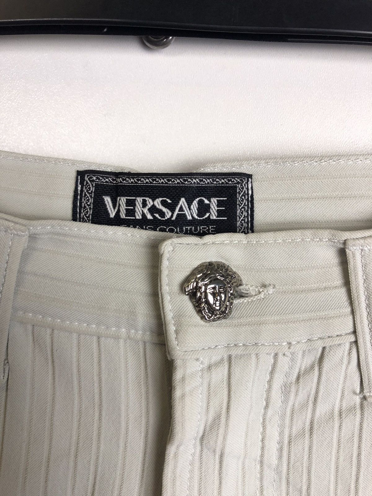 Versace Versace Jeans Couture Womens Shorts VTG size 28 Size 28" / US 6 / IT 42 - 4 Thumbnail