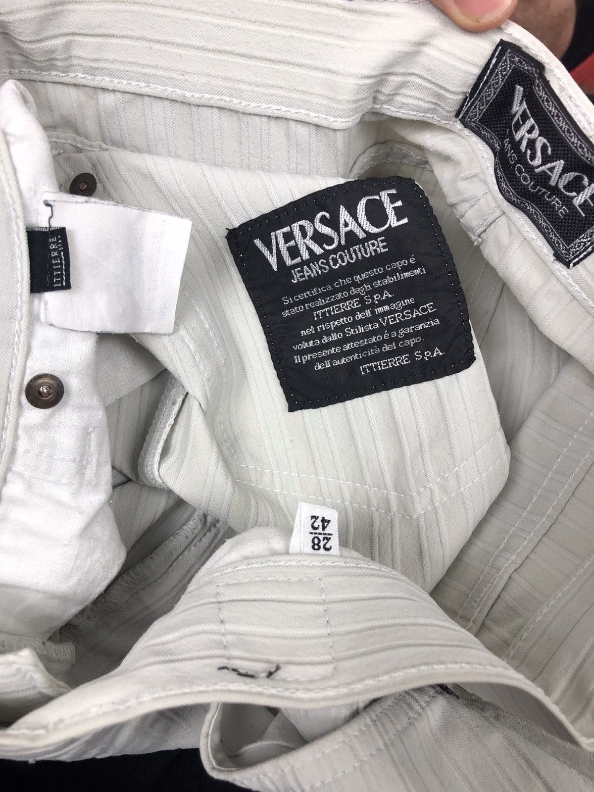 Versace Versace Jeans Couture Womens Shorts VTG size 28 Size 28" / US 6 / IT 42 - 8 Thumbnail