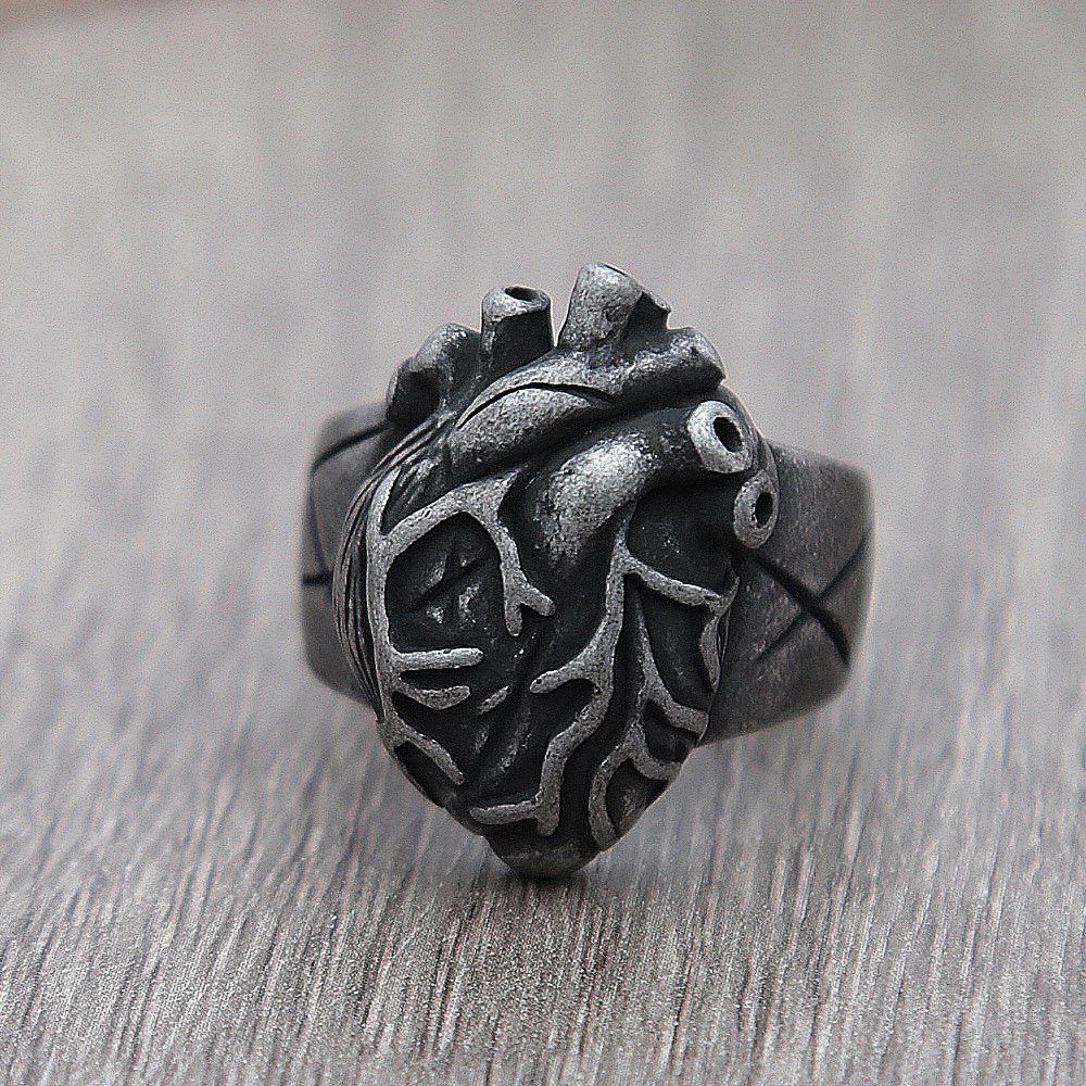 Jewelry Gothic Nightclub Heart Ring Size ONE SIZE - 2 Thumbnail