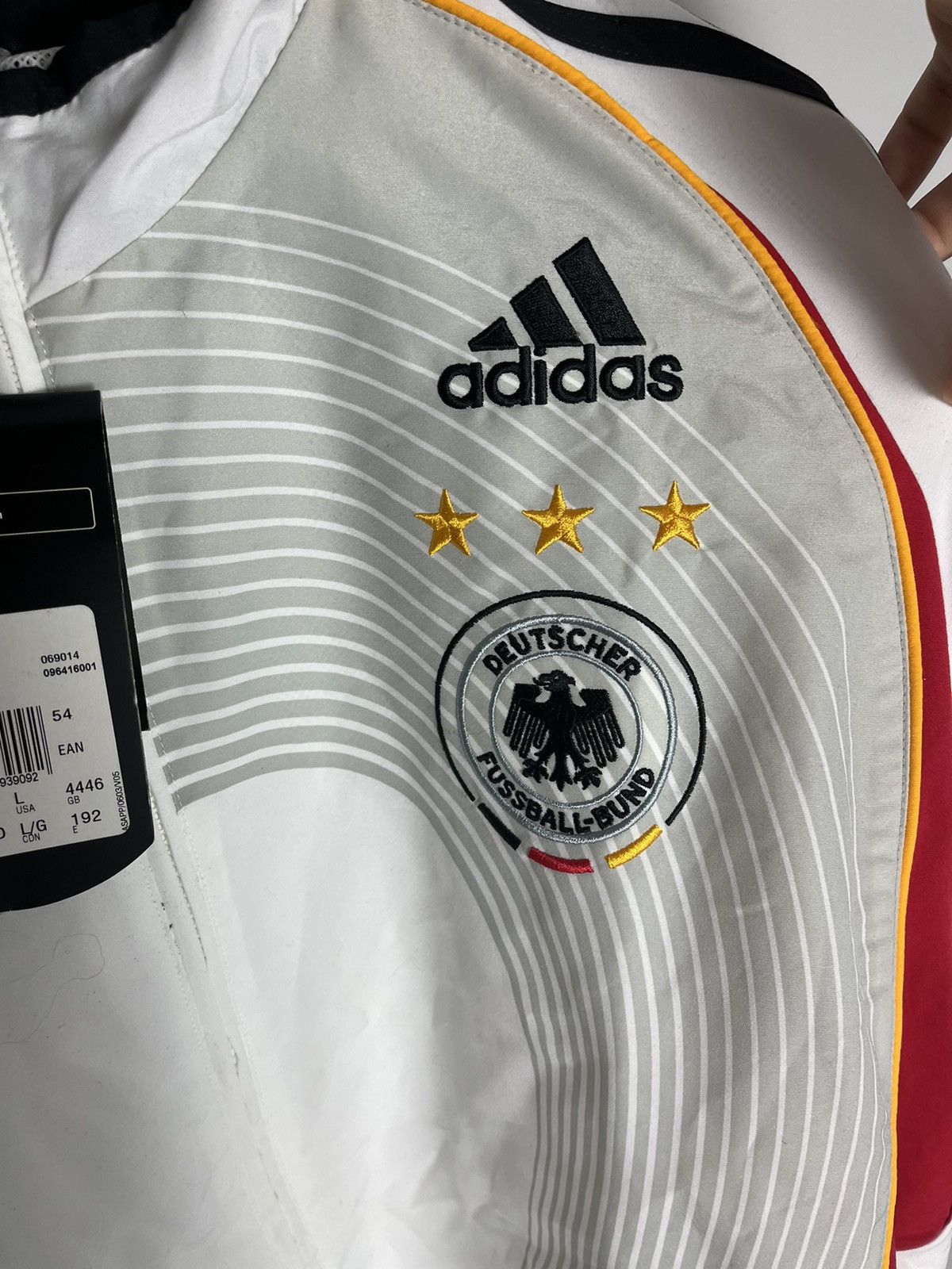 Vintage 🔥 RARE 2005 ADIDAS MERCEDES BENZ DEUTSCHLAND TRACKSUIT Size US L / EU 52-54 / 3 - 7 Thumbnail